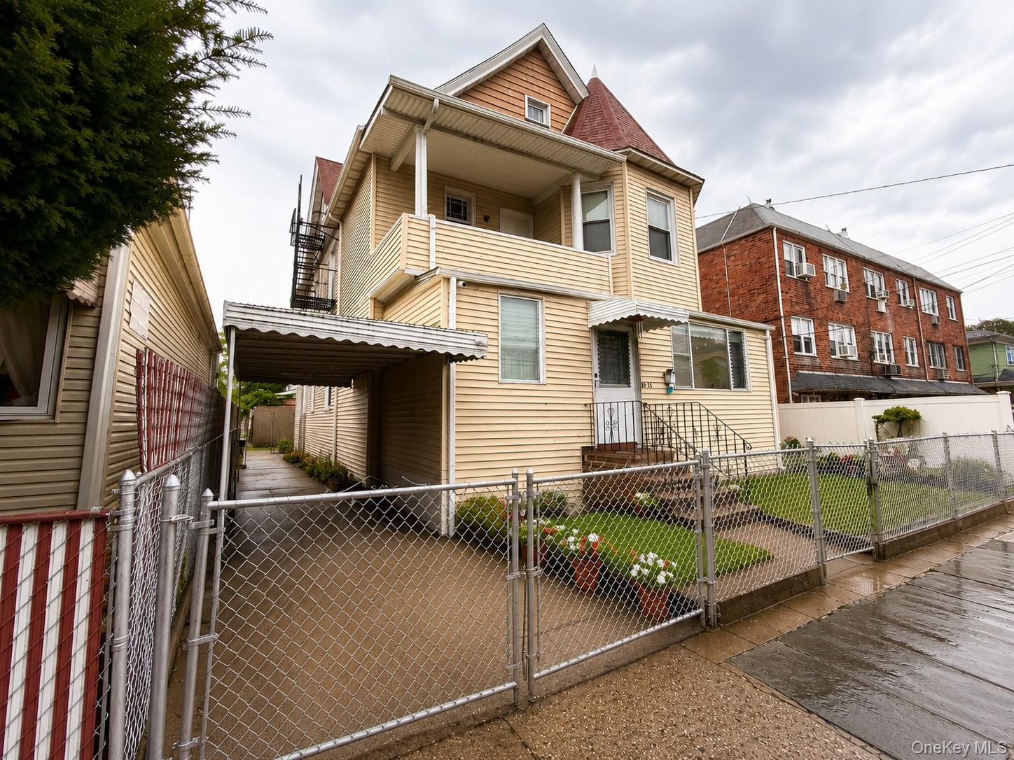 Single Family 118th Street Queens, NY 11419, MLS-1045290-2