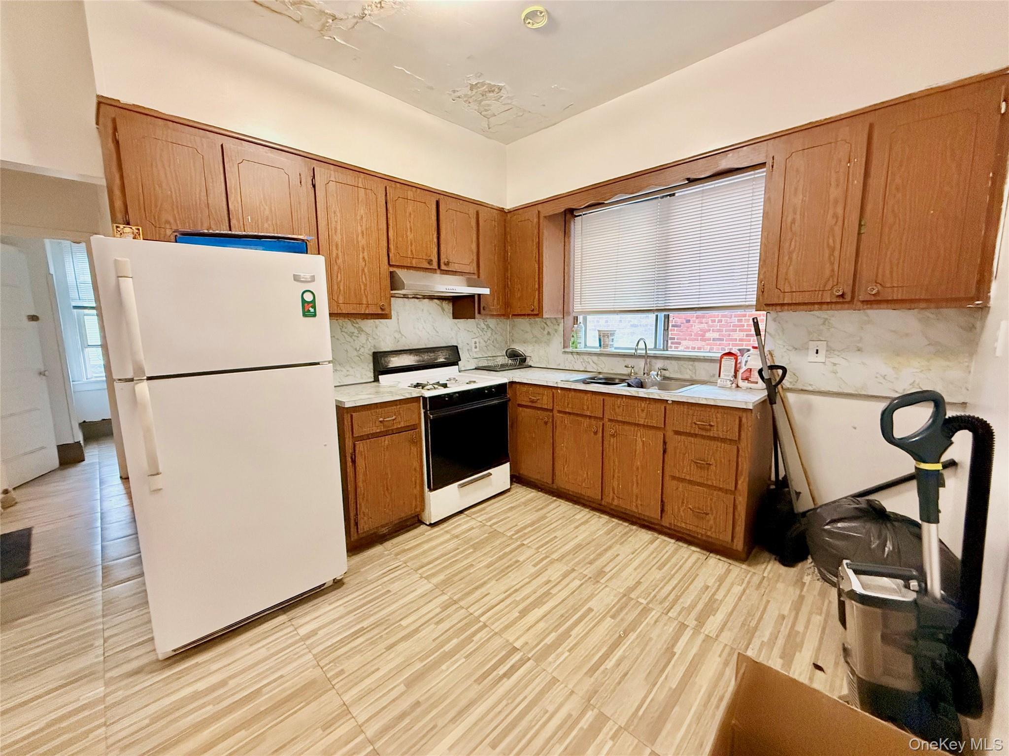 Single Family 118th Street Queens, NY 11419, MLS-1045290-21