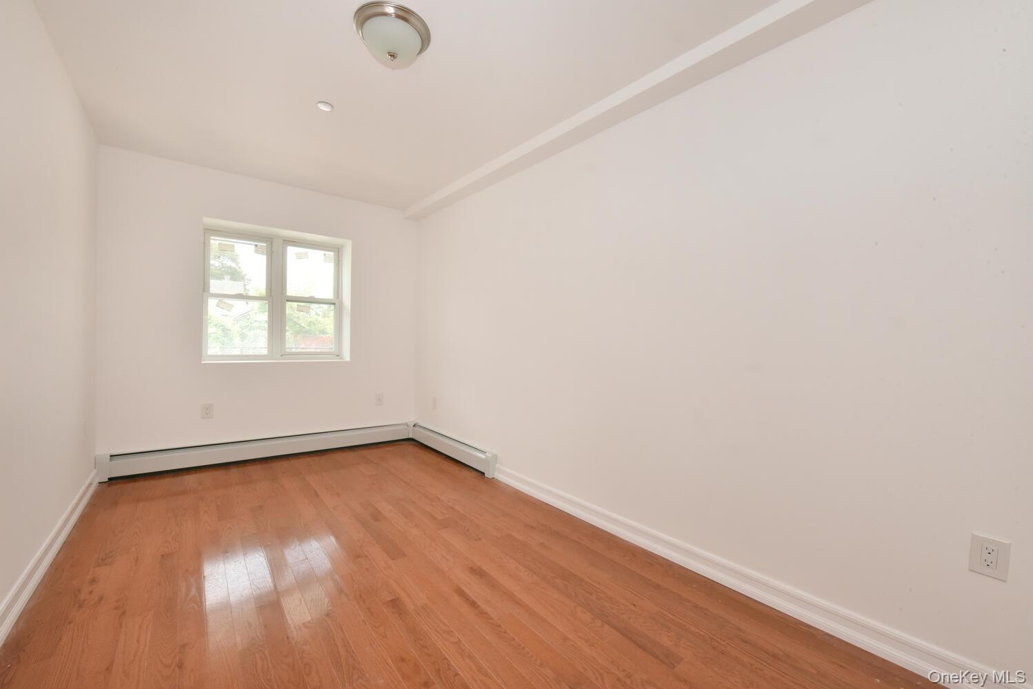Single Family 163rd Street  Queens, NY 11365, MLS-1045291-17