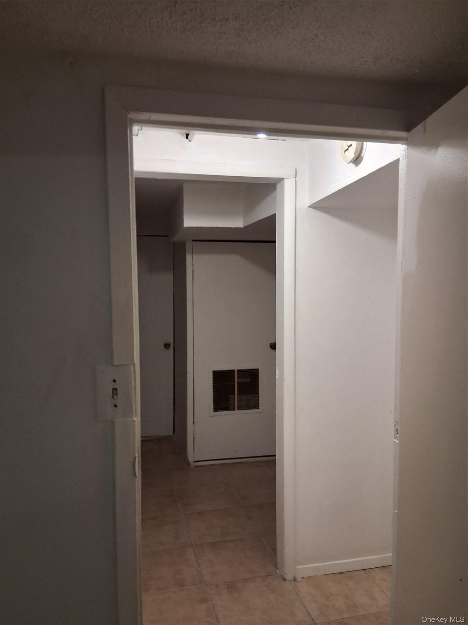 Single Family 147th Avenue Queens, NY 11422, MLS-1045299-14