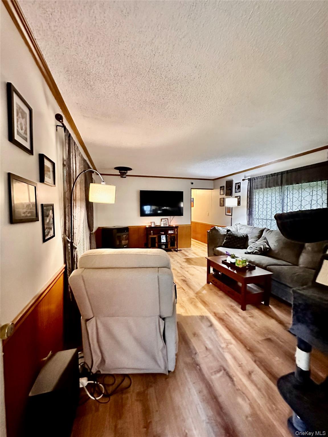 Single Family Water Loop  Dutchess County, NY 12569, MLS-1045313-9