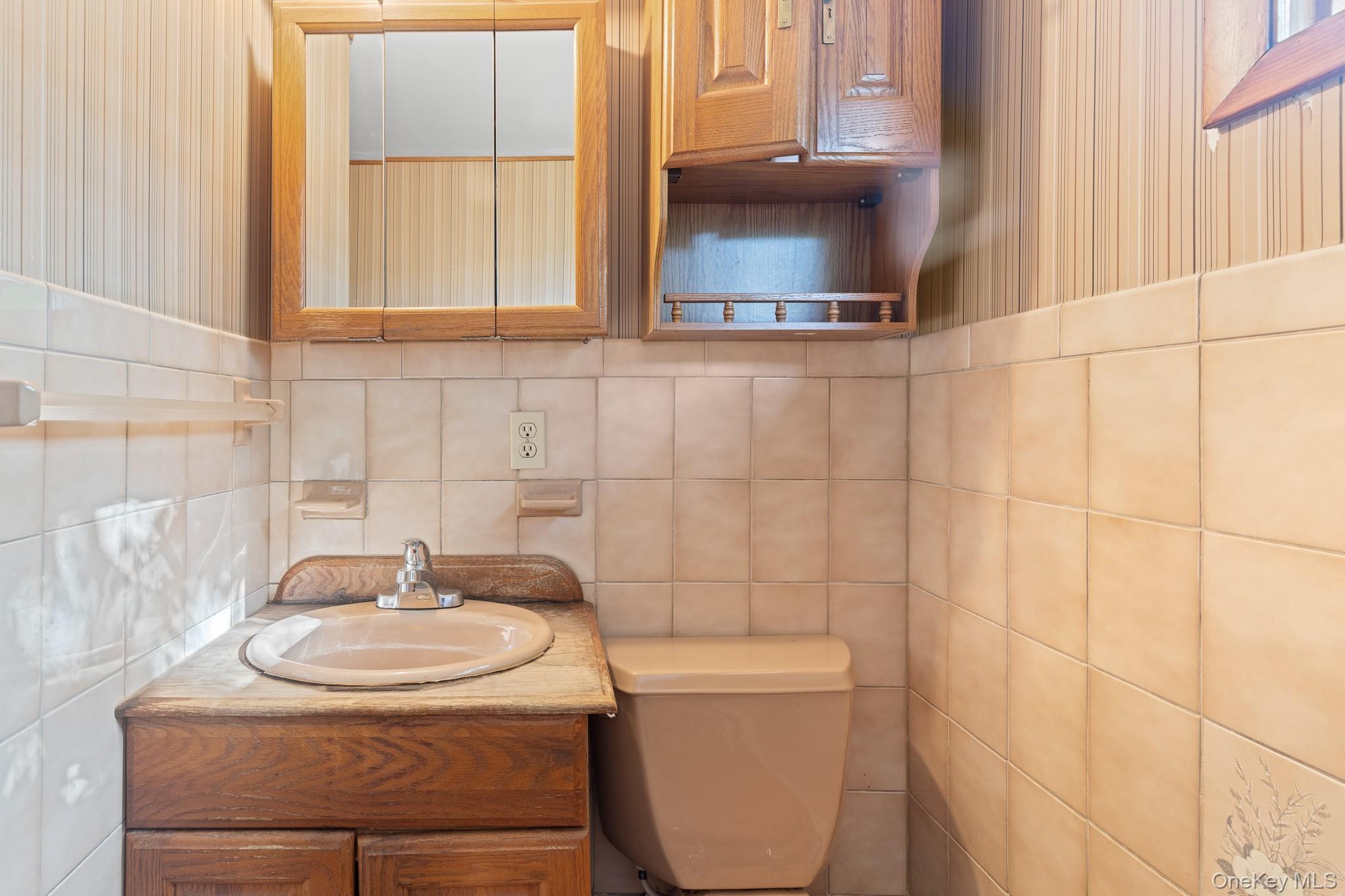 Single Family Wallkill Avenue  Ulster County, NY 12486, MLS-1045314-12