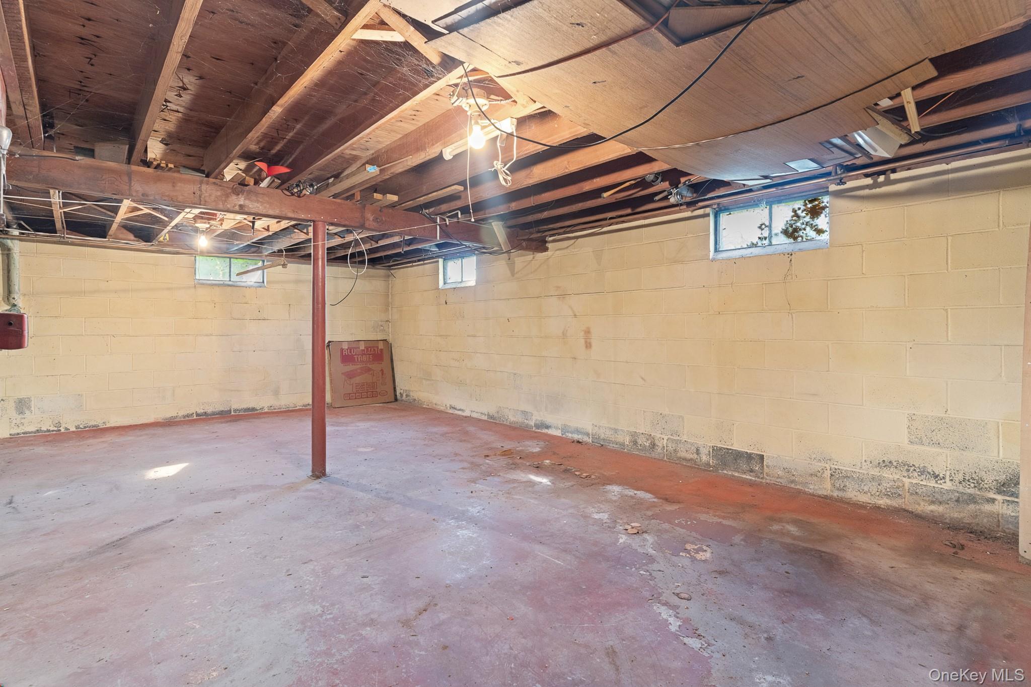 Single Family Wallkill Avenue  Ulster County, NY 12486, MLS-1045314-16