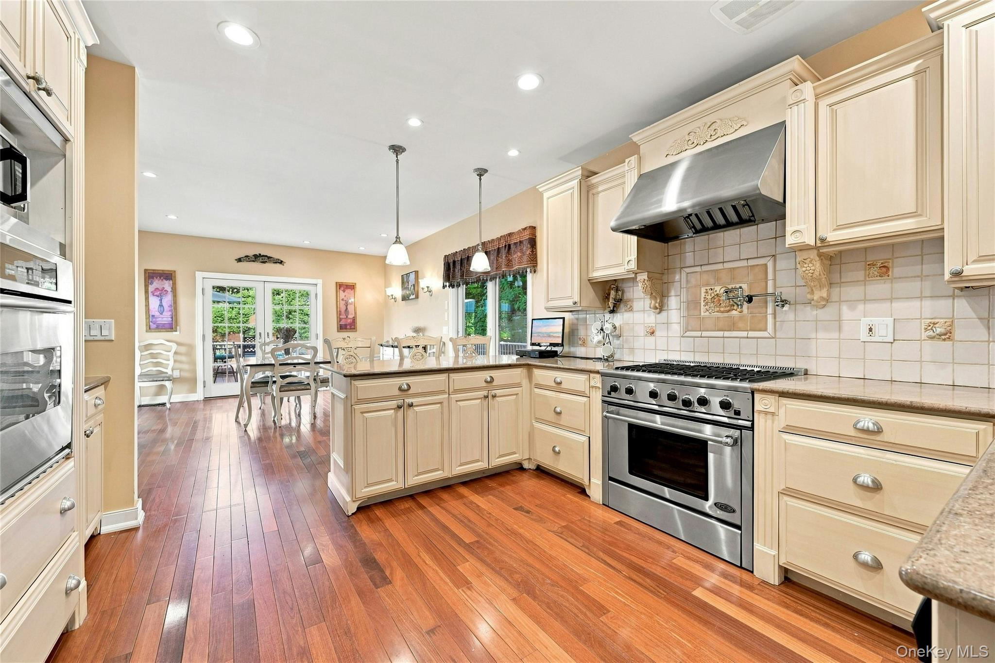 Single Family Shore Road  Suffolk County, NY 11790, MLS-1045318-19