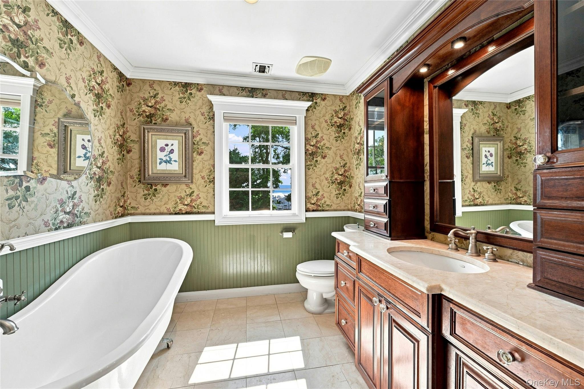 Single Family Shore Road  Suffolk County, NY 11790, MLS-1045318-26