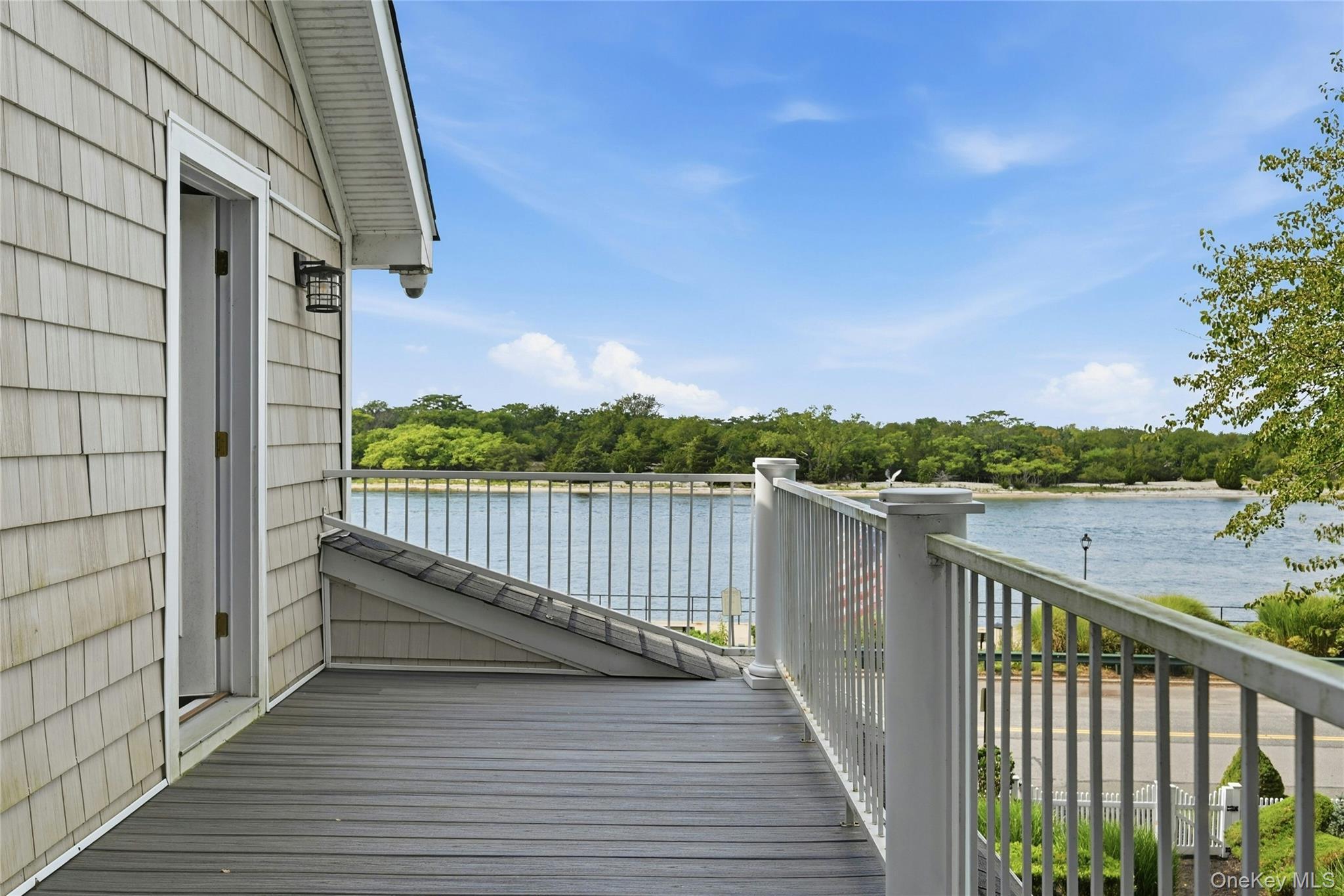 Single Family Shore Road  Suffolk County, NY 11790, MLS-1045318-38