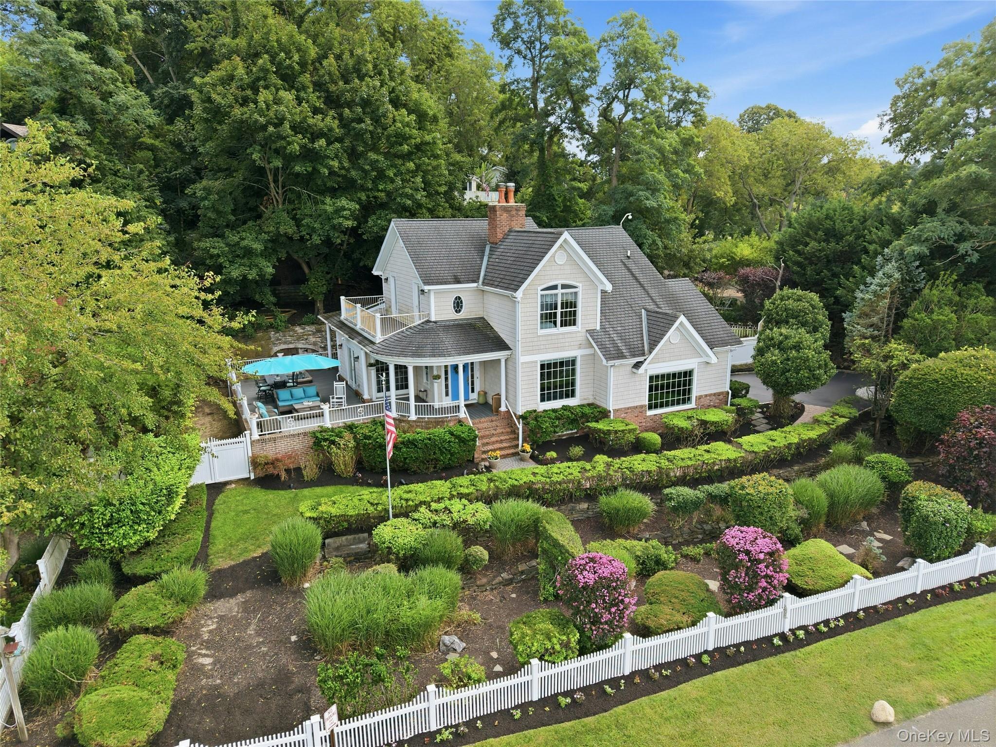 Single Family Shore Road  Suffolk County, NY 11790, MLS-1045318-4