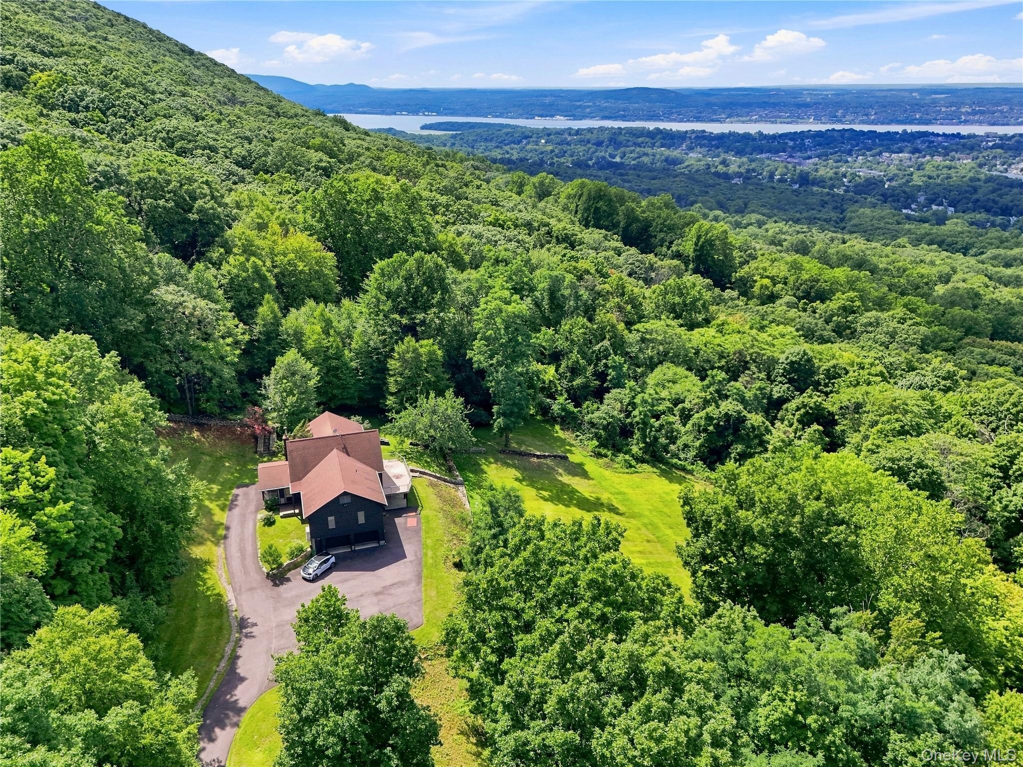 Single Family Blue Grass Lane  Dutchess County, NY 12508, MLS-1045332-2
