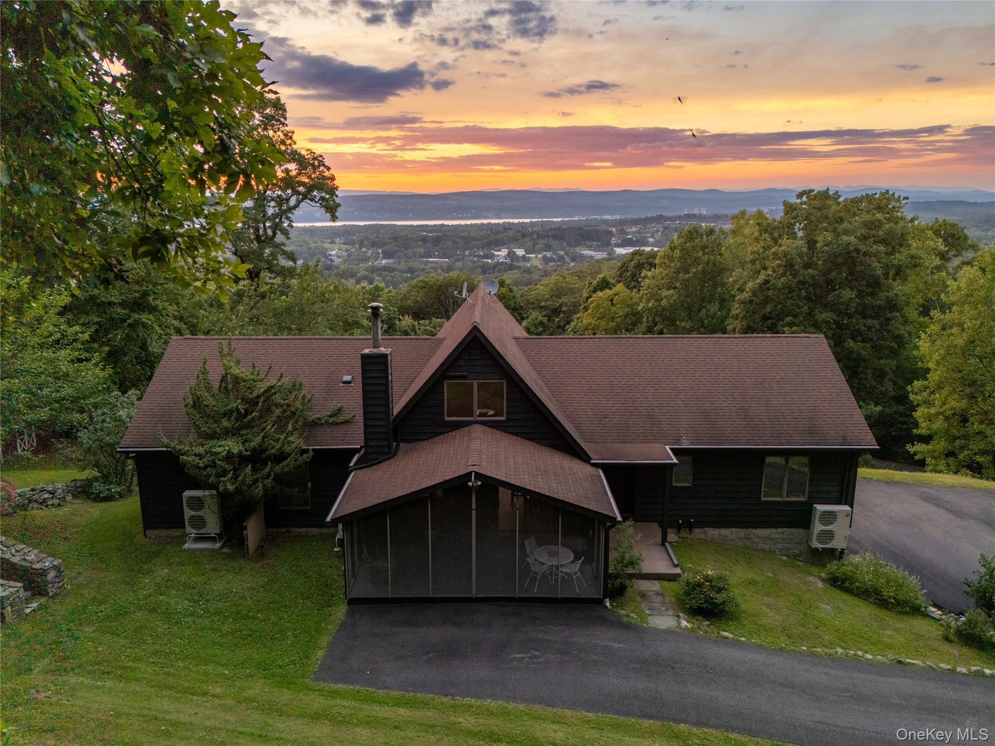 Single Family Blue Grass Lane  Dutchess County, NY 12508, MLS-1045332-4