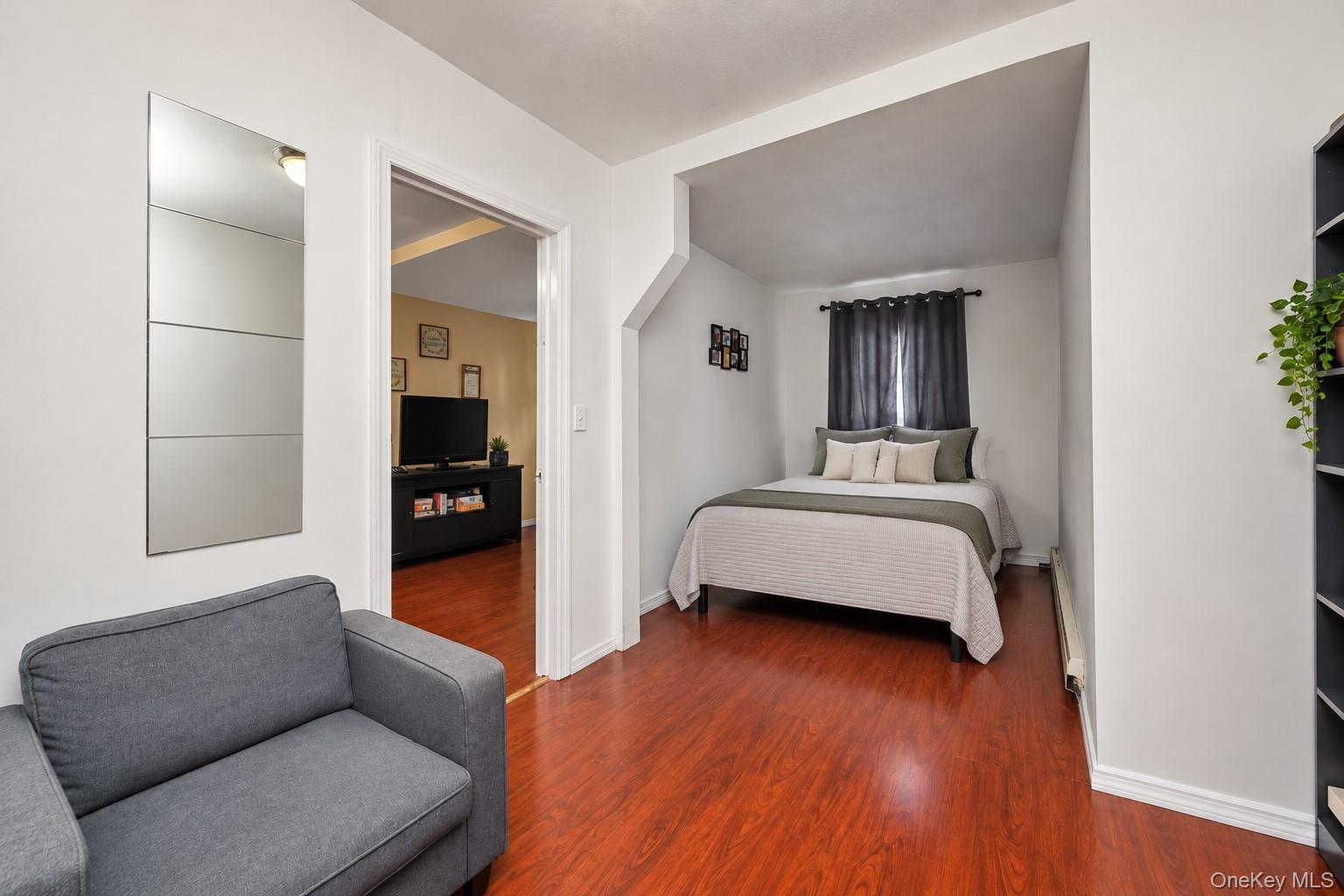 Single Family 103rd Street Queens, NY 11416, MLS-1045343-15