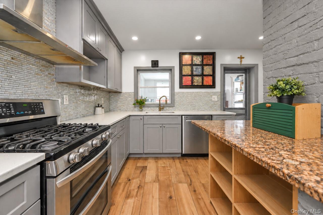Single Family 103rd Street Queens, NY 11416, MLS-1045343-2