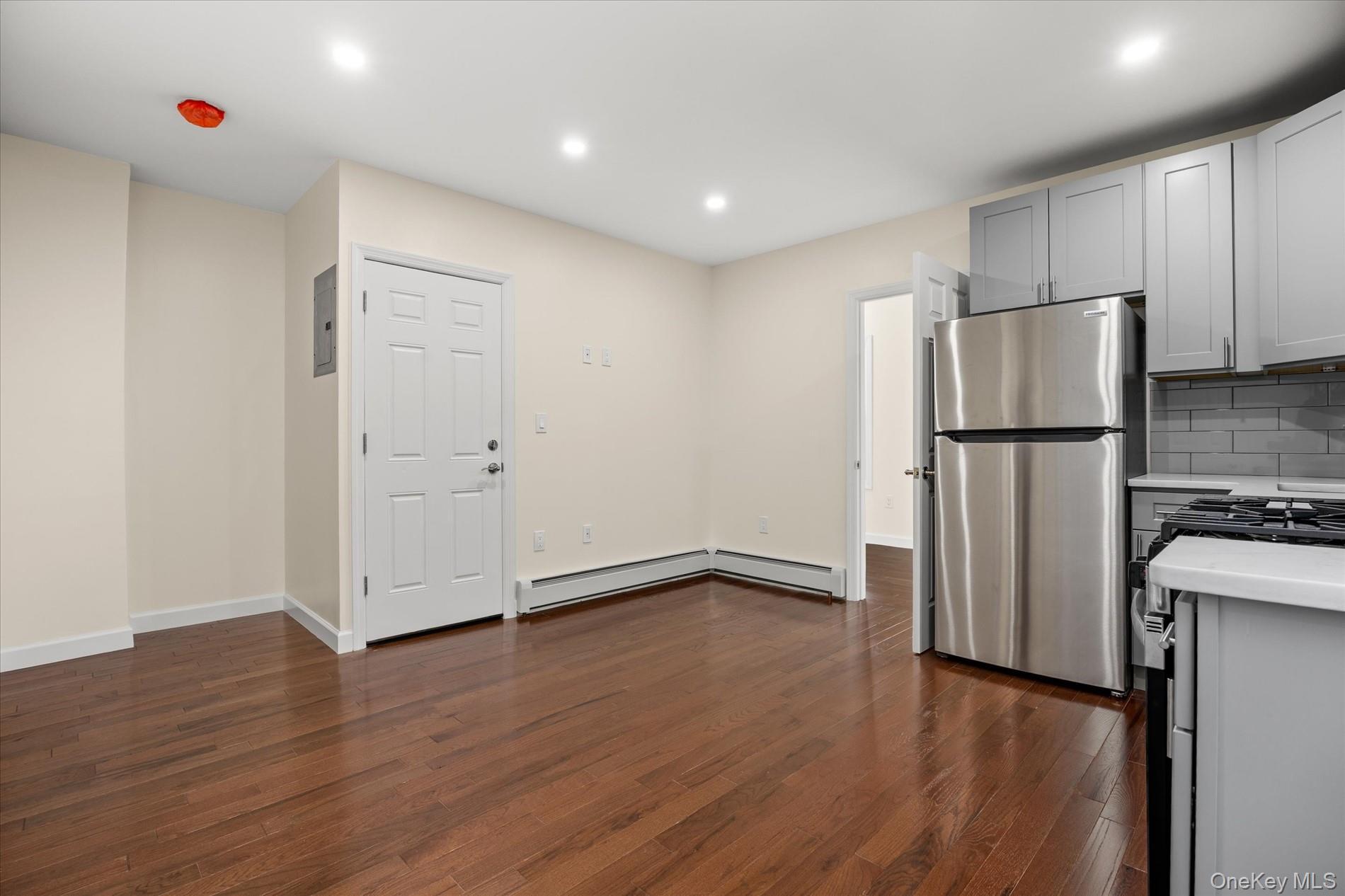 Single Family 116th Street  Queens, NY 11419, MLS-1045350-15