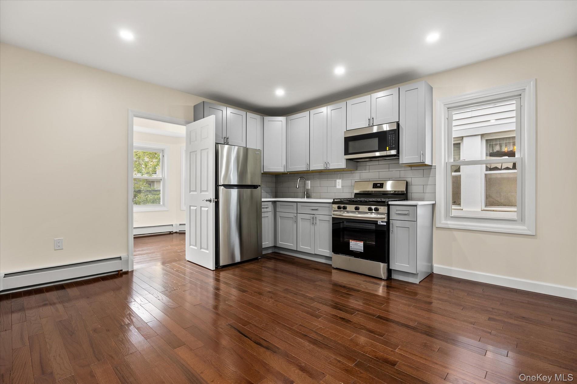 Single Family 116th Street  Queens, NY 11419, MLS-1045350-17
