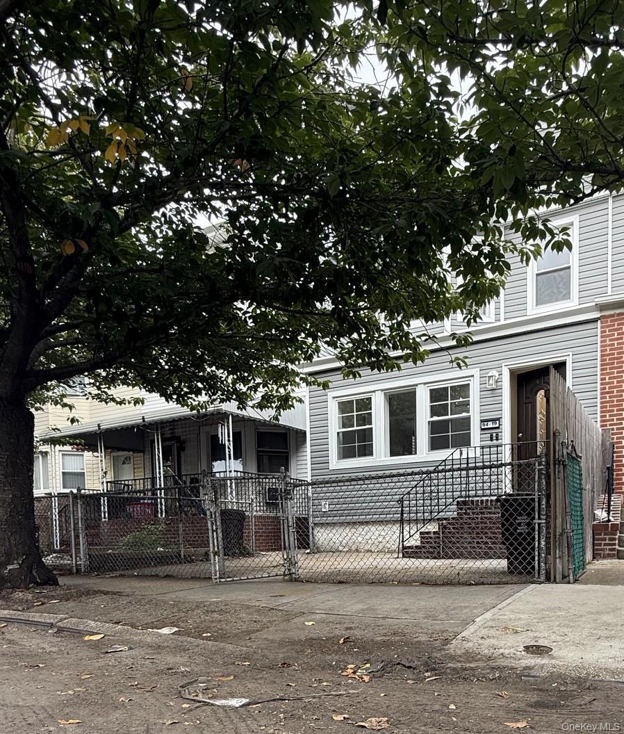 Single Family 116th Street  Queens, NY 11419, MLS-1045350-2