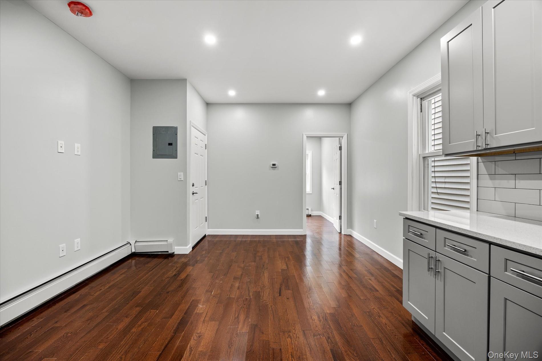 Single Family 116th Street  Queens, NY 11419, MLS-1045350-5