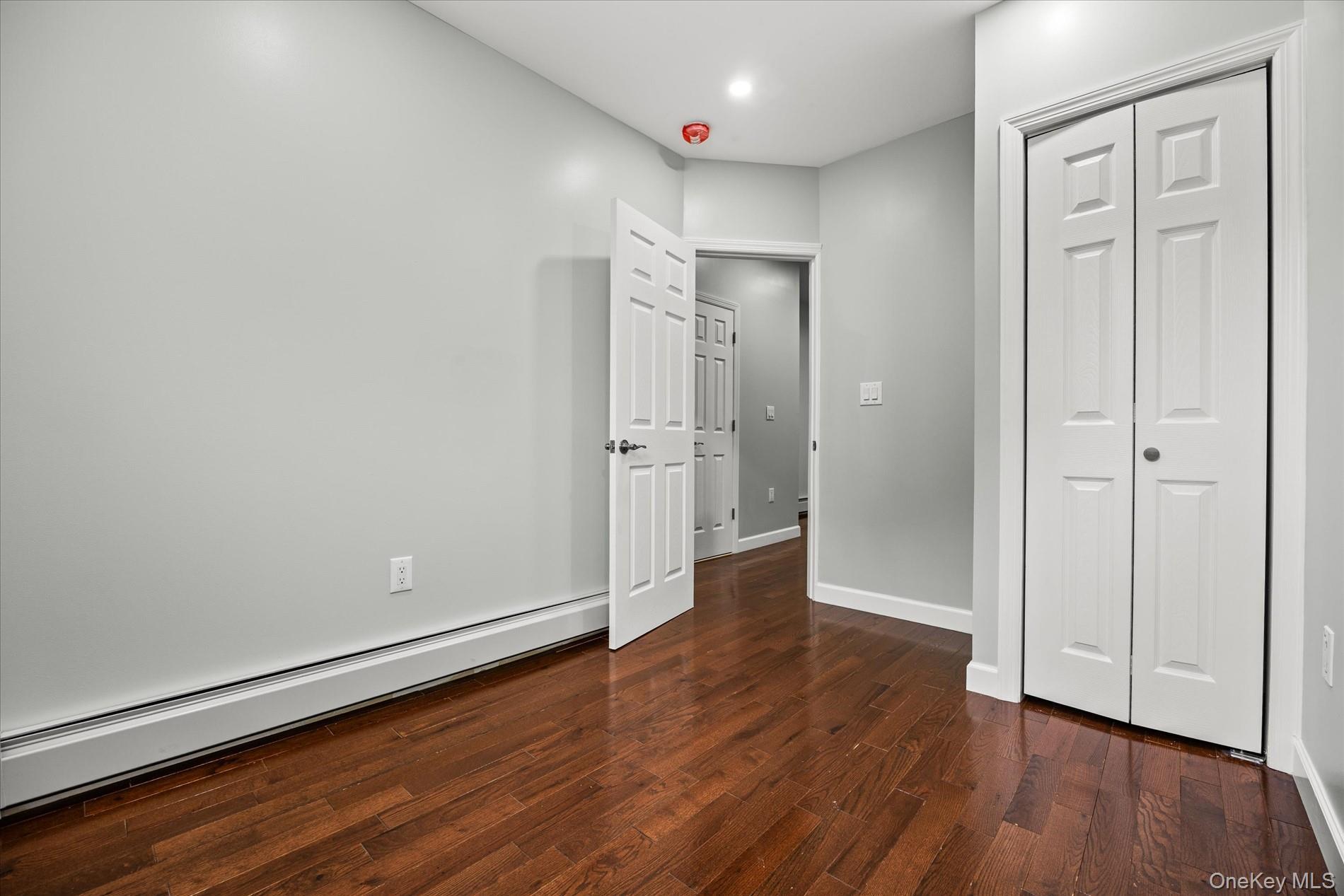 Single Family 116th Street  Queens, NY 11419, MLS-1045350-8