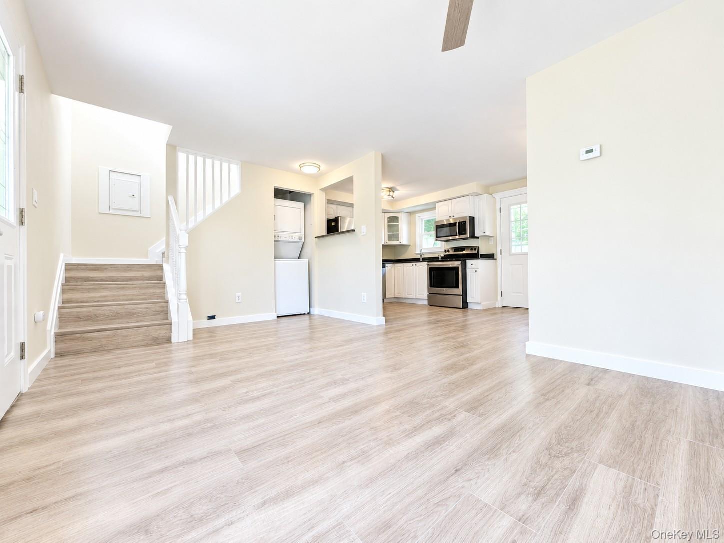 Single Family Magnolia Drive  Suffolk County, NY 11778, MLS-1045371-10