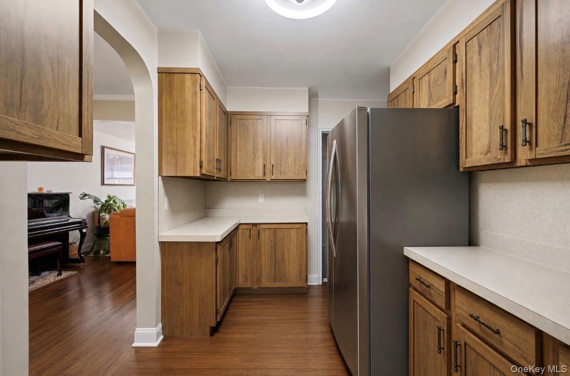 Single Family Furmanville Avenue  Queens, NY 11379, MLS-1045378-11
