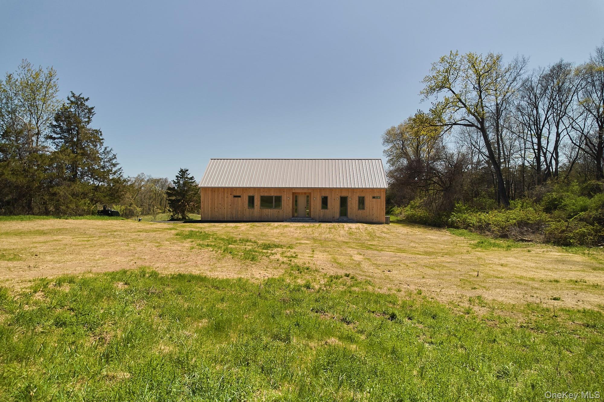 Single Family Fox Lane Dutchess County, NY 12583, MLS-1045384-28