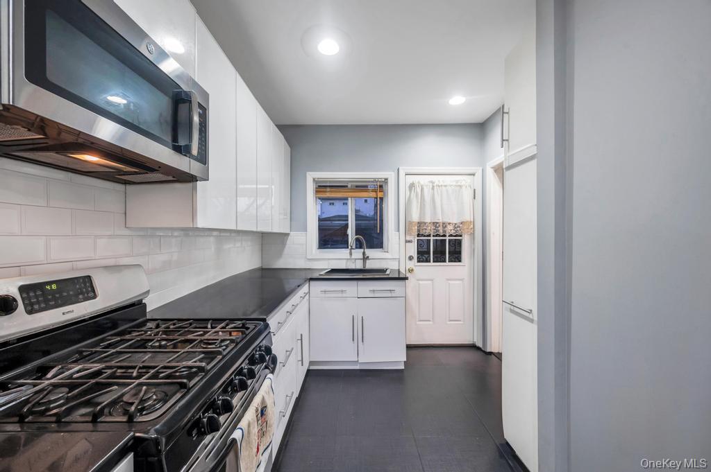 Single Family 131st Street Queens, NY 11418, MLS-1045386-11