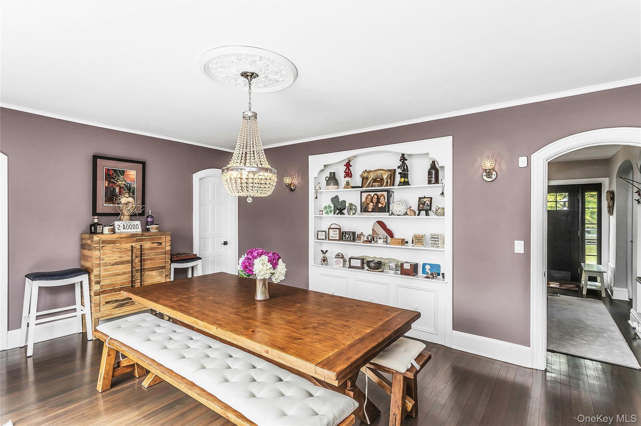 Single Family S Penataquit Avenue Suffolk County, NY 11706, MLS-1045401-10