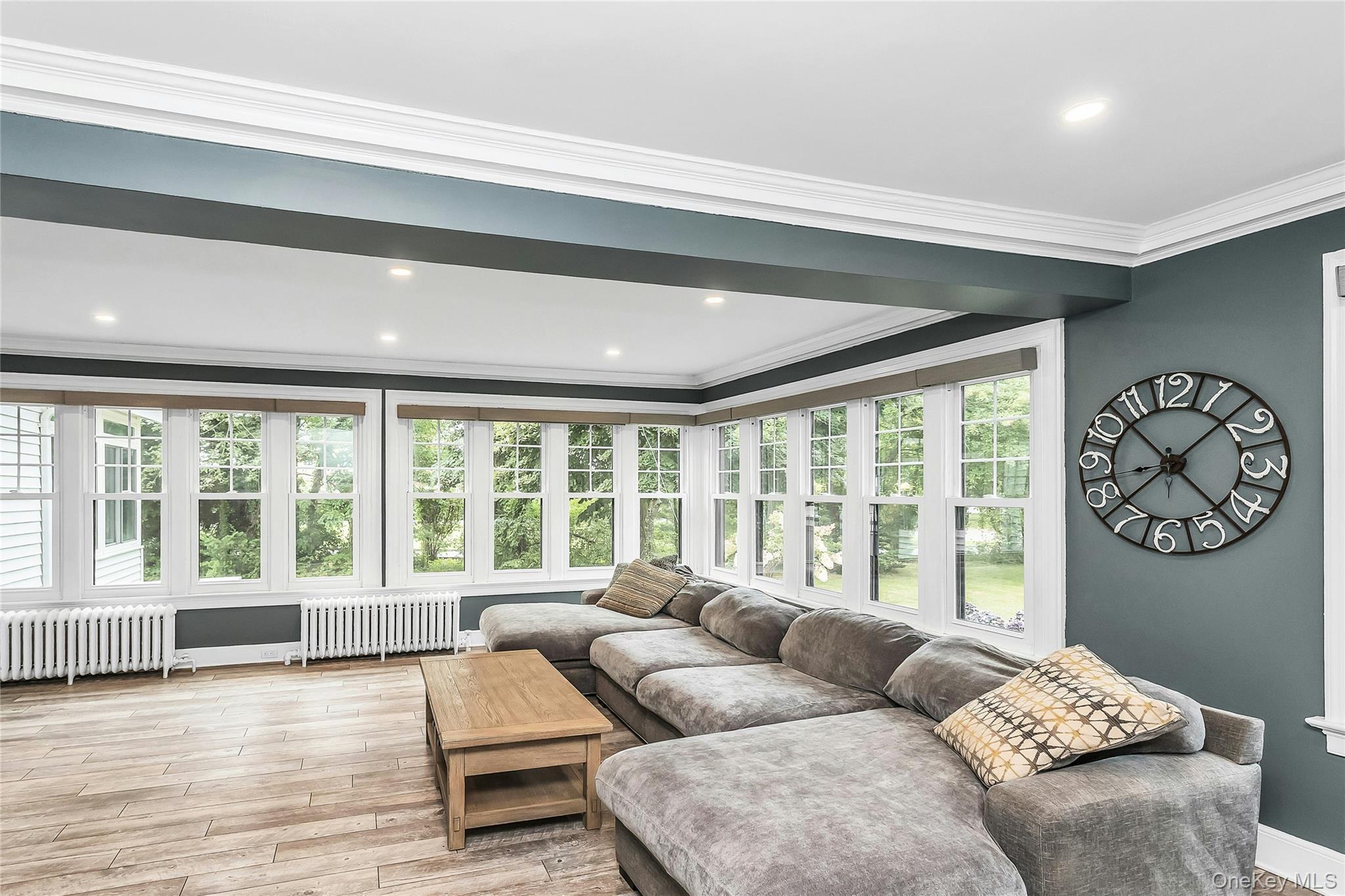 Single Family S Penataquit Avenue Suffolk County, NY 11706, MLS-1045401-19
