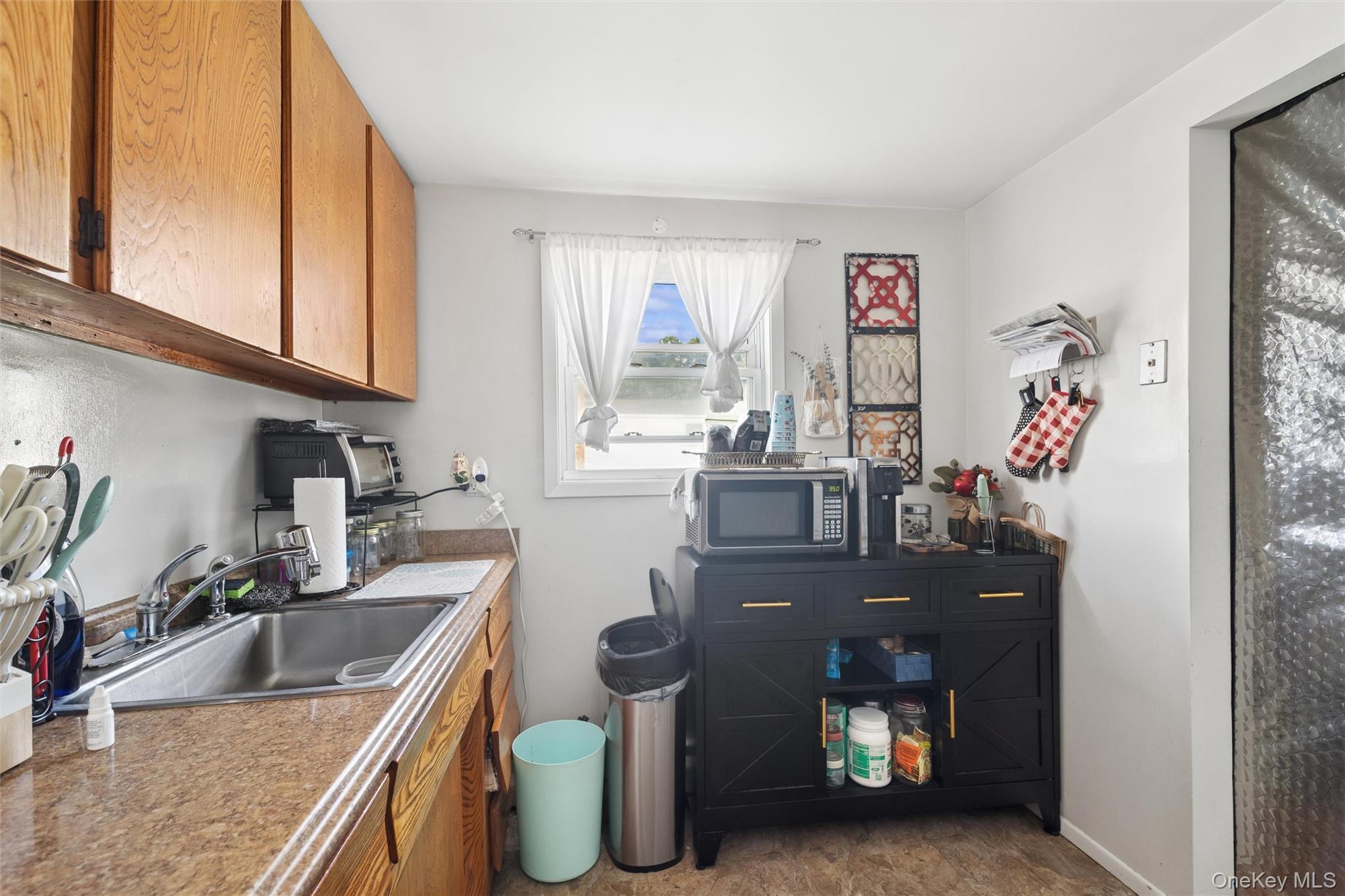 Single Family Park Avenue  Suffolk County, NY 11720, MLS-1045406-18