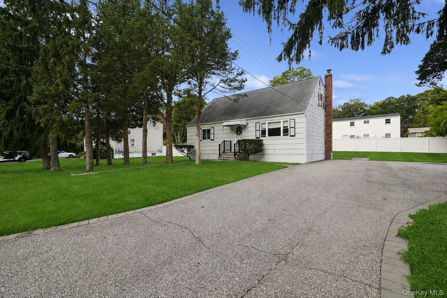 Single Family Park Avenue  Suffolk County, NY 11720, MLS-1045406-26