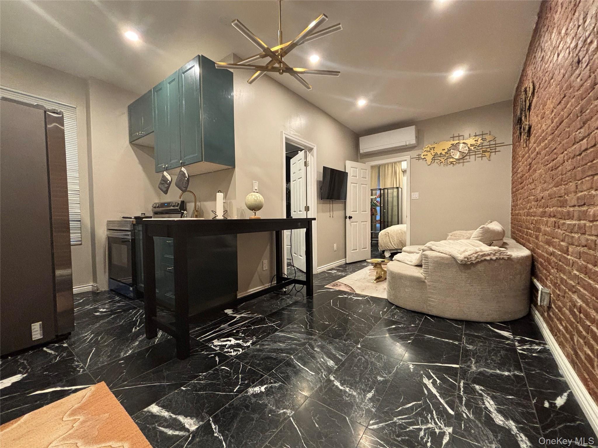 Apartment Flatbush Avenue Brooklyn, NY 11210, MLS-1045416-2