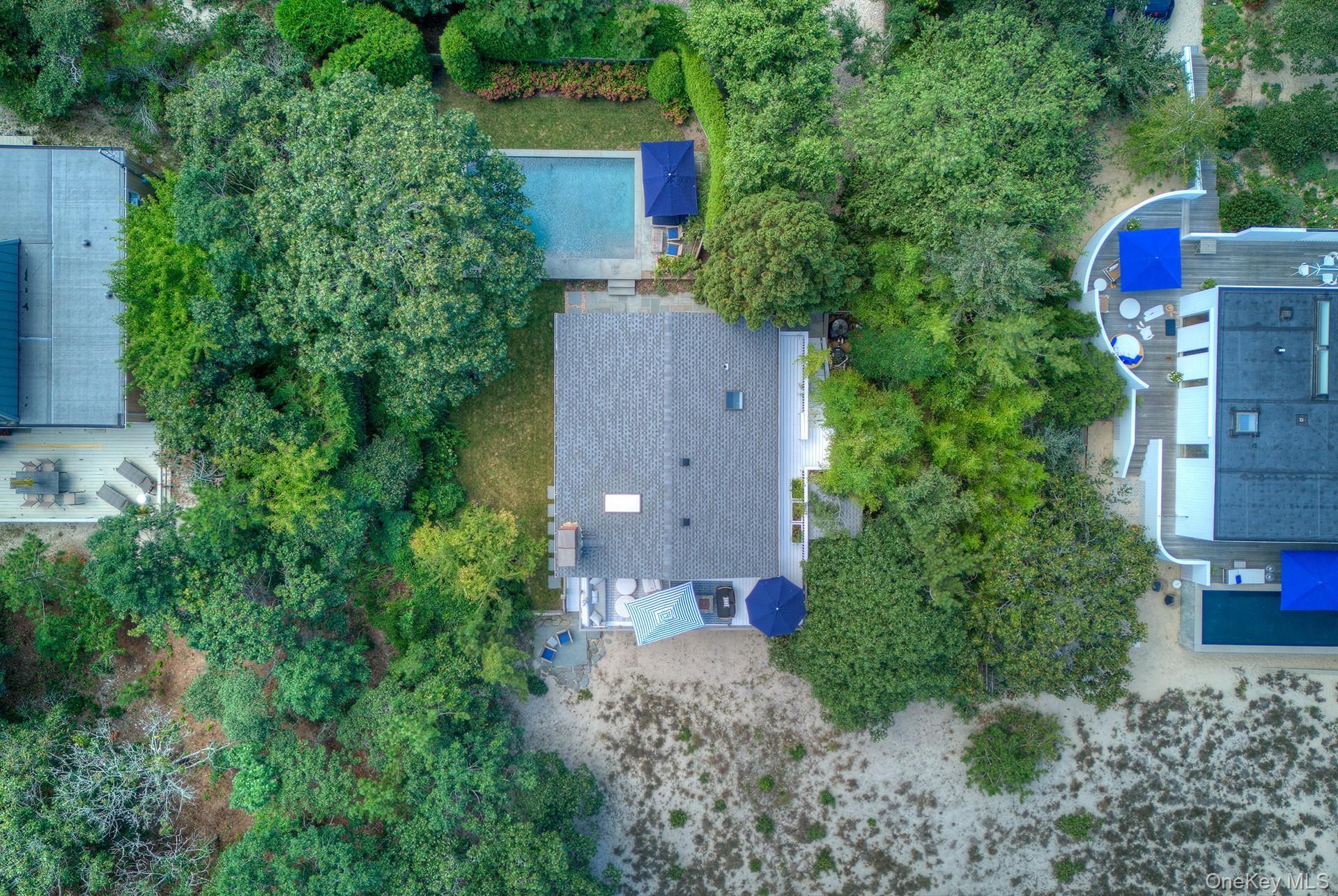Single Family Cliff Road  Suffolk County, NY 11930, MLS-1045420-11