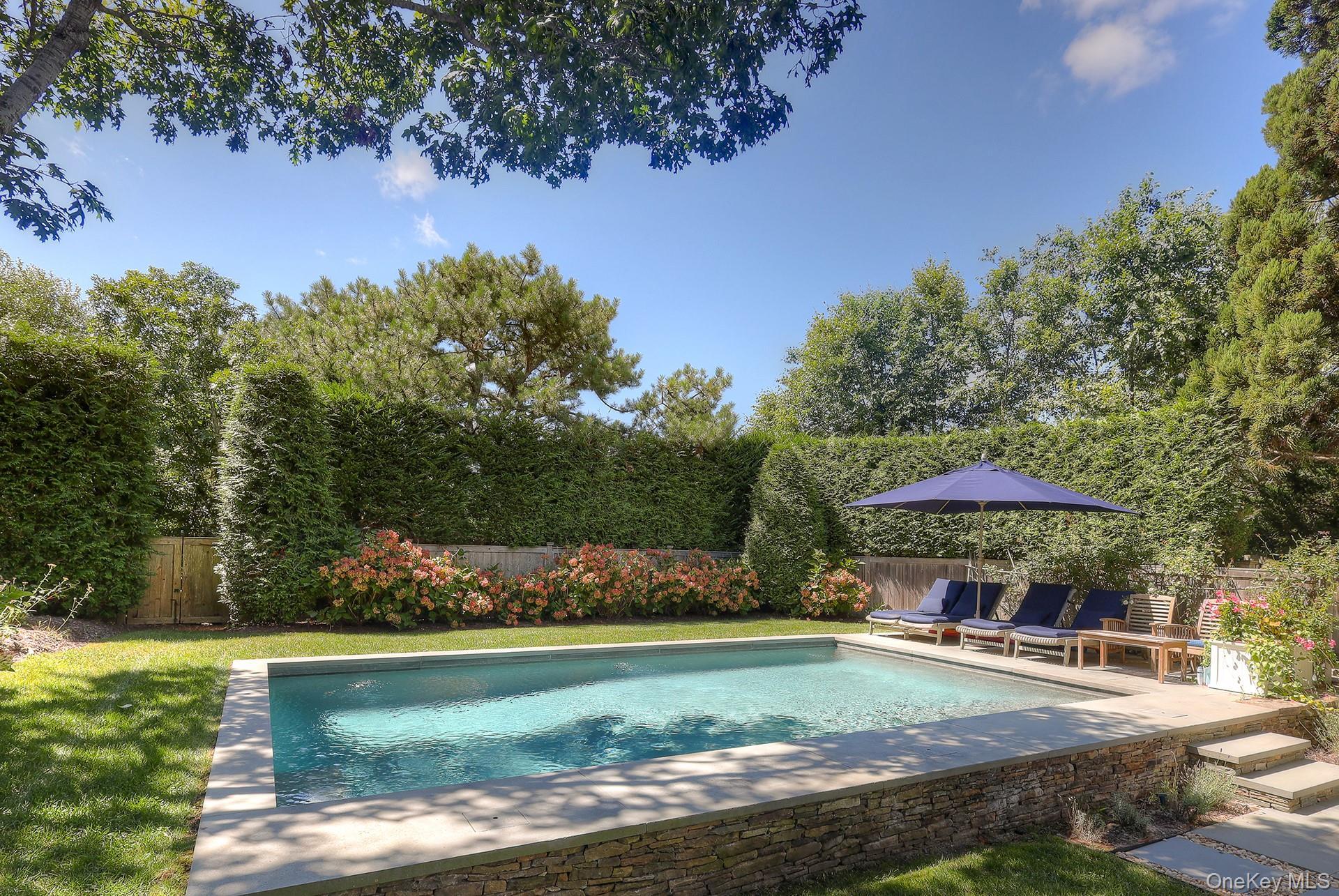 Single Family Cliff Road  Suffolk County, NY 11930, MLS-1045420-28