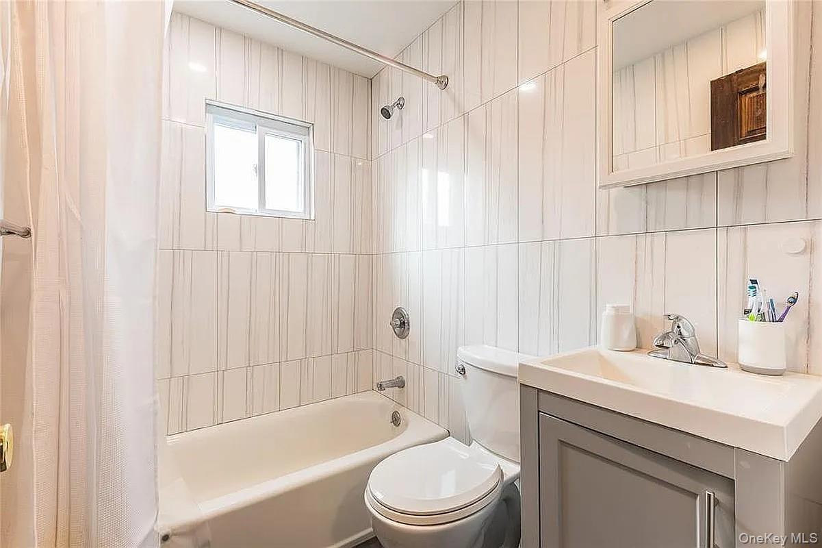Single Family 168th Street  Queens, NY 11432, MLS-1045423-11