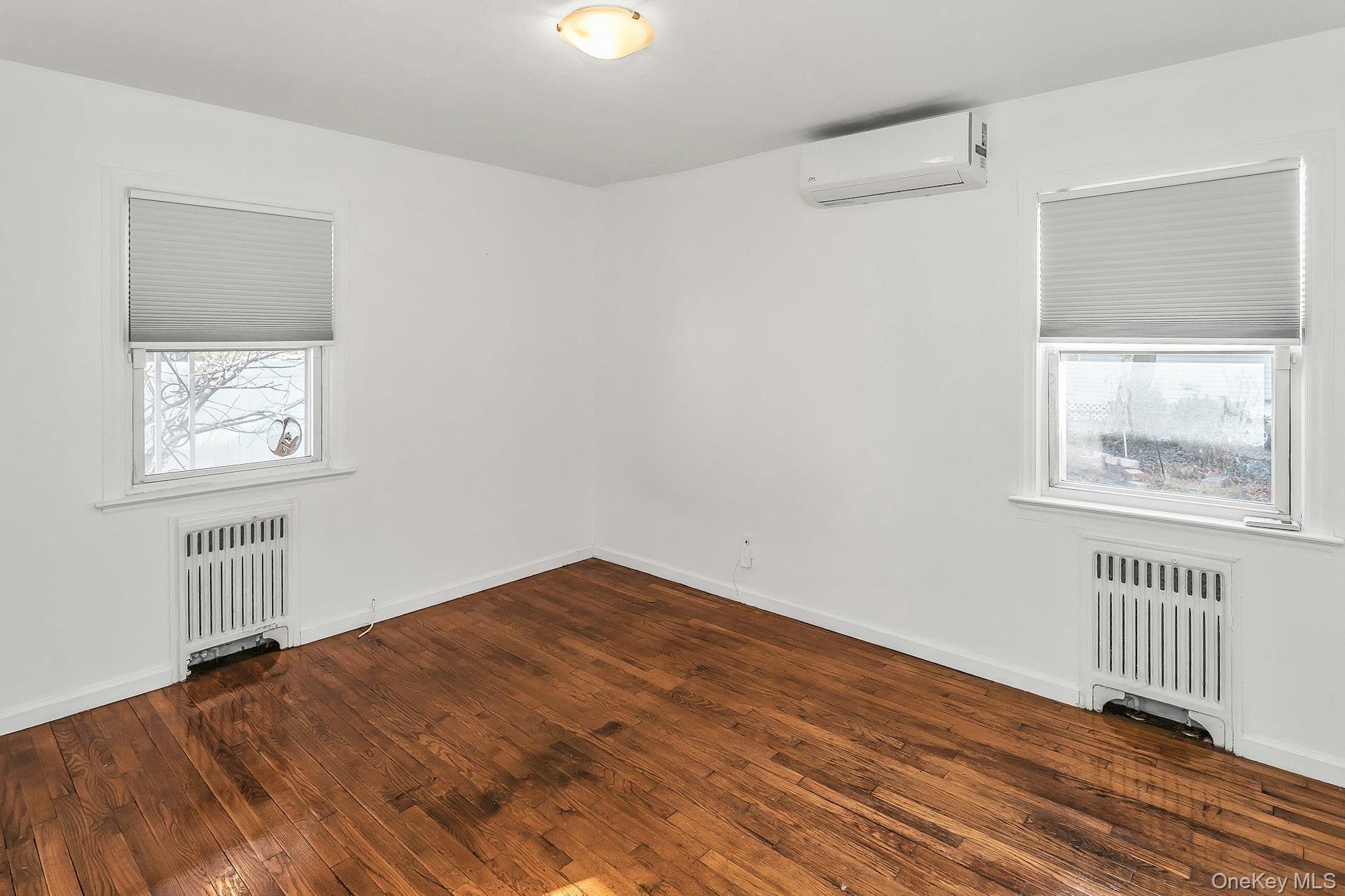 Single Family Wilson Avenue Nassau County, NY 11710, MLS-1045455-17