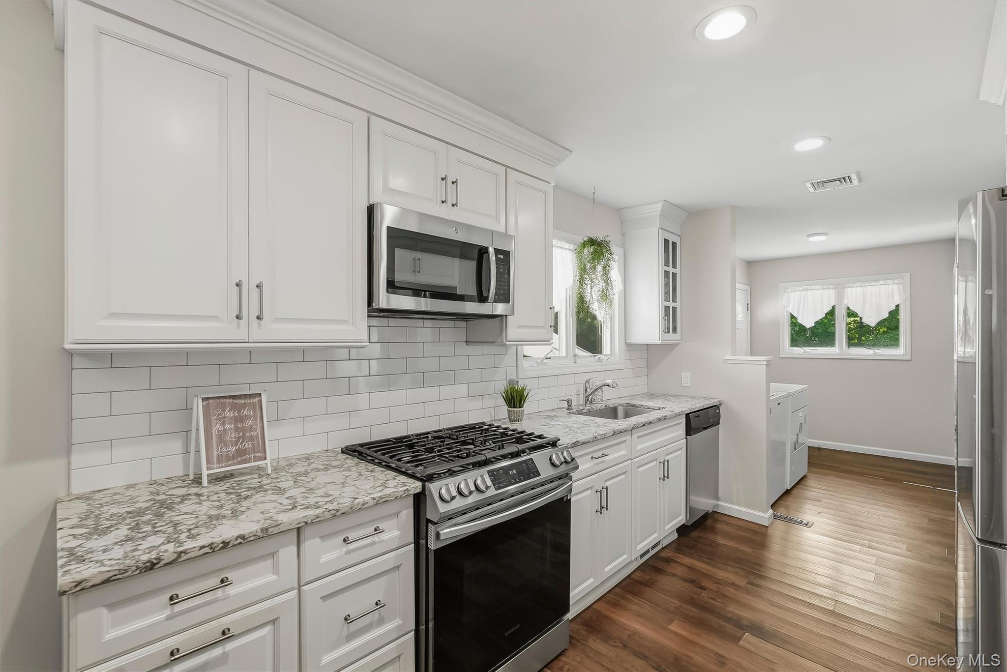 Single Family Eastview Drive  Westchester County, NY 10595, MLS-1045466-15