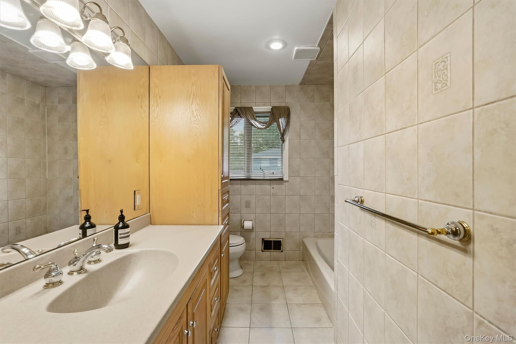 Single Family Eastview Drive  Westchester County, NY 10595, MLS-1045466-29
