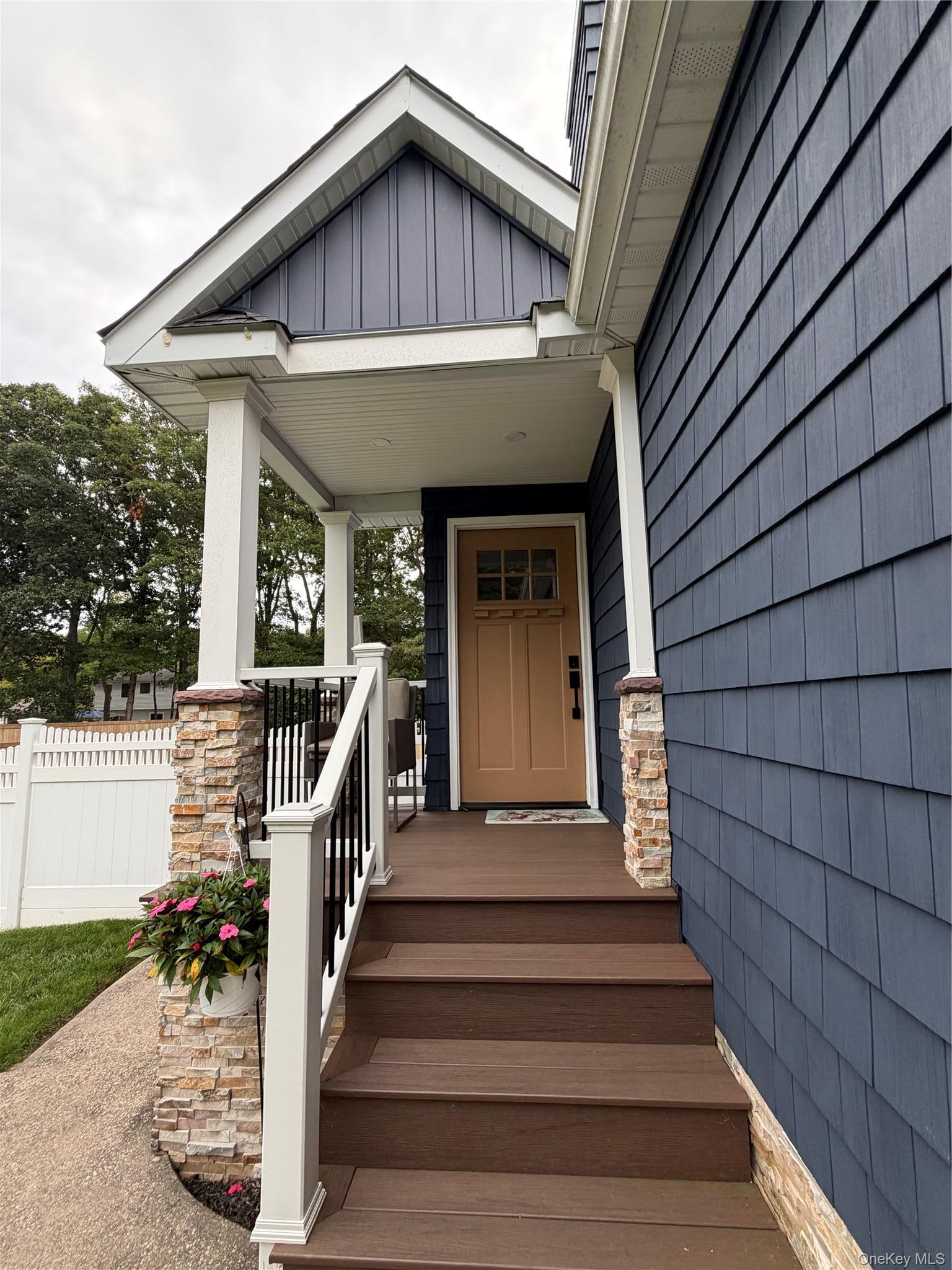 Single Family Sharon Drive  Suffolk County, NY 11727, MLS-1045467-3