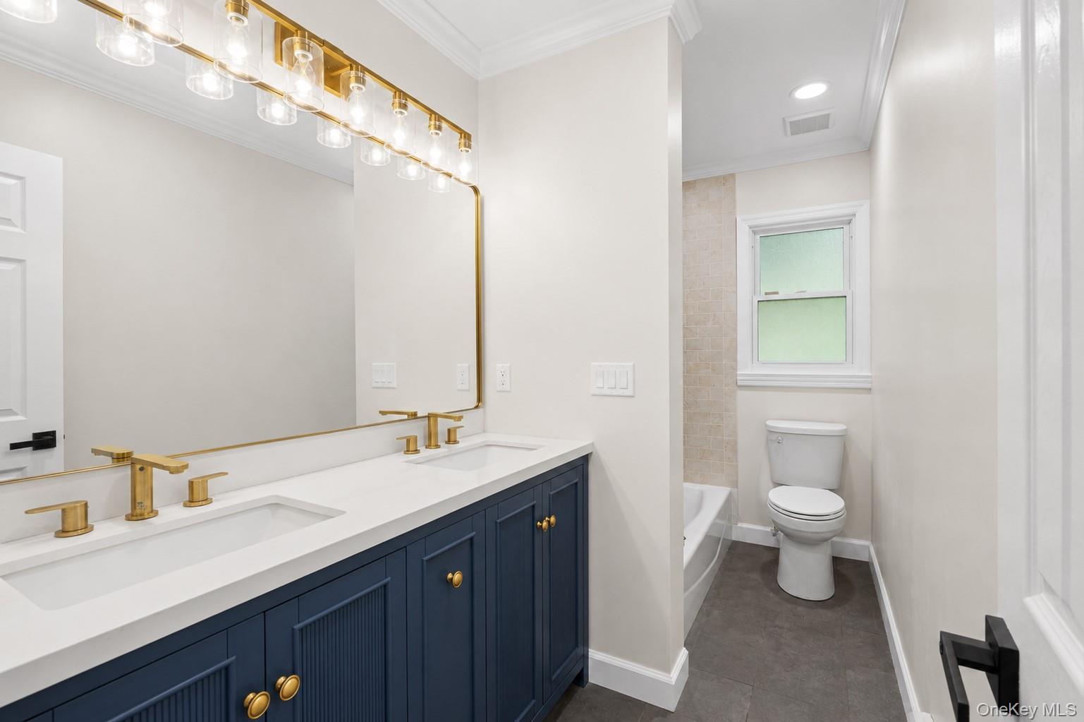 Single Family Gables Boulevard Suffolk County, NY 11733, MLS-1045474-12