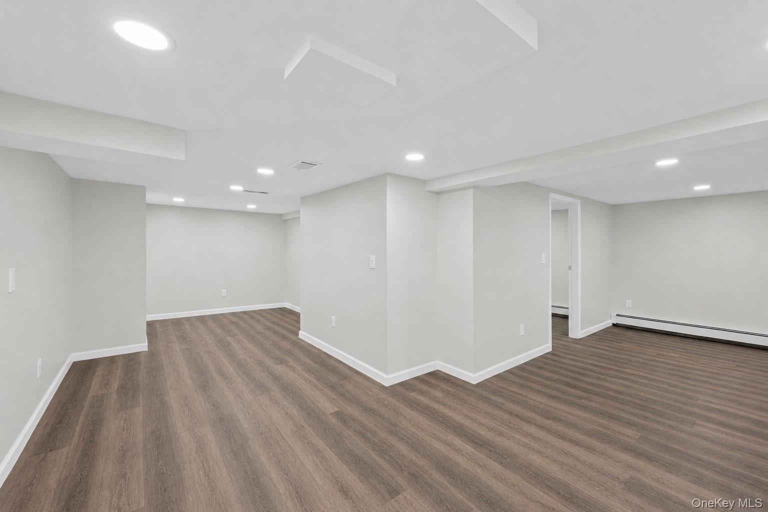 Single Family Gables Boulevard Suffolk County, NY 11733, MLS-1045474-27