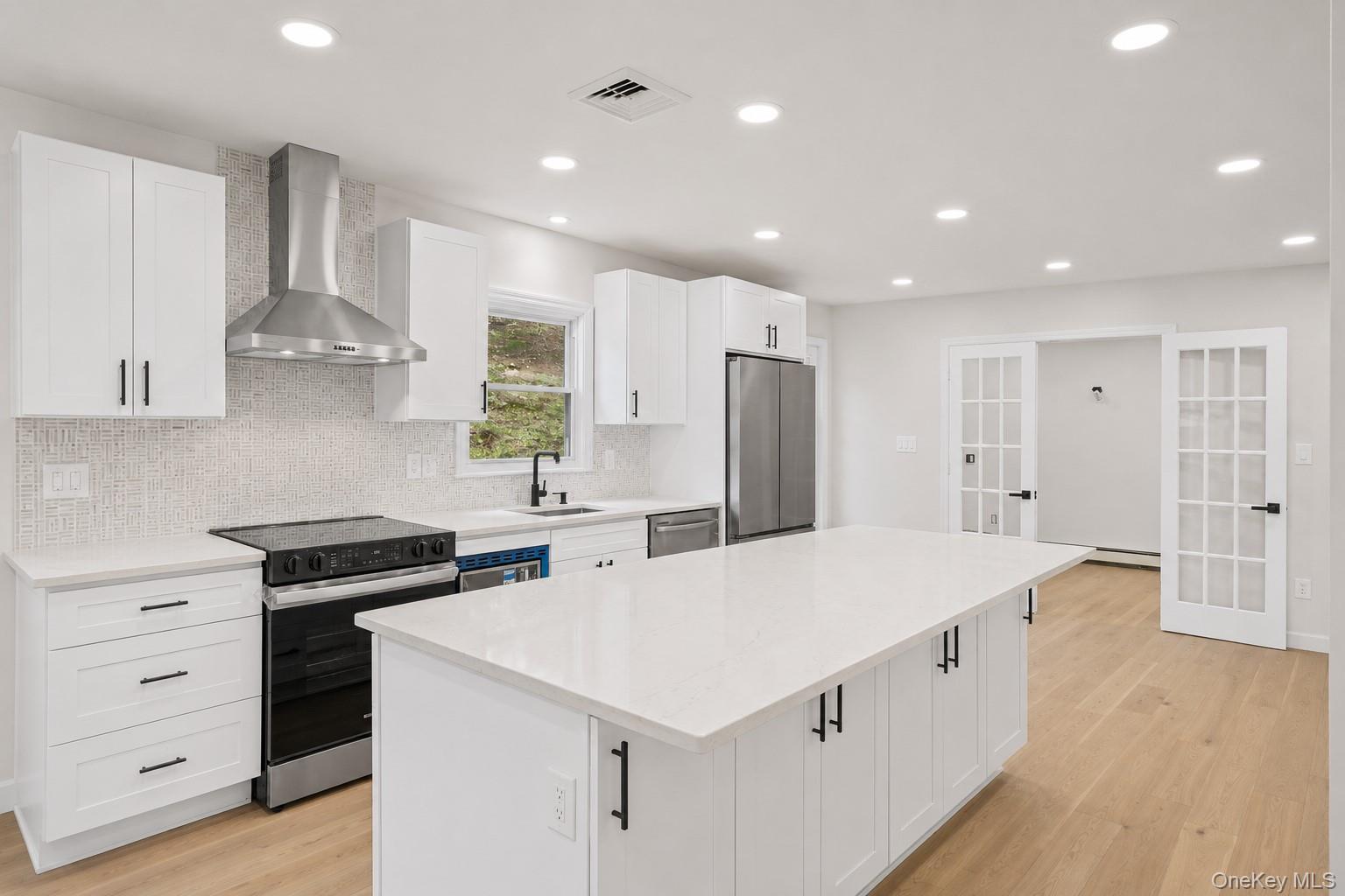 Single Family Gables Boulevard Suffolk County, NY 11733, MLS-1045474-7