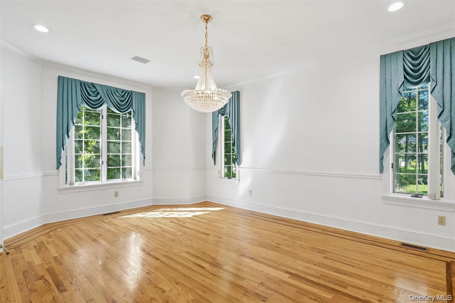 Single Family Dallas Drive Dutchess County, NY 12603, MLS-1045480-14