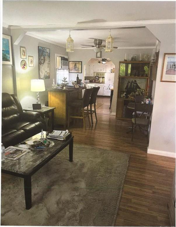 Single Family Florida Avenue  Suffolk County, NY 11726, MLS-1045491-2