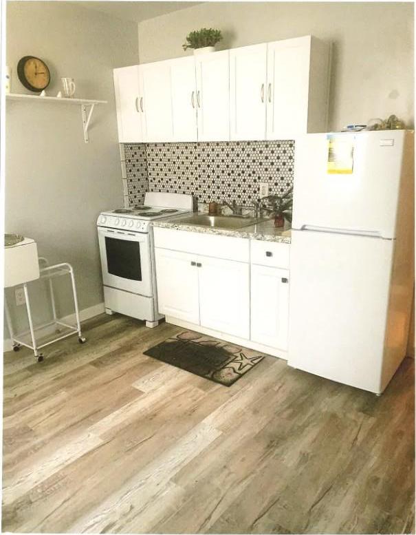 Single Family Florida Avenue  Suffolk County, NY 11726, MLS-1045491-8
