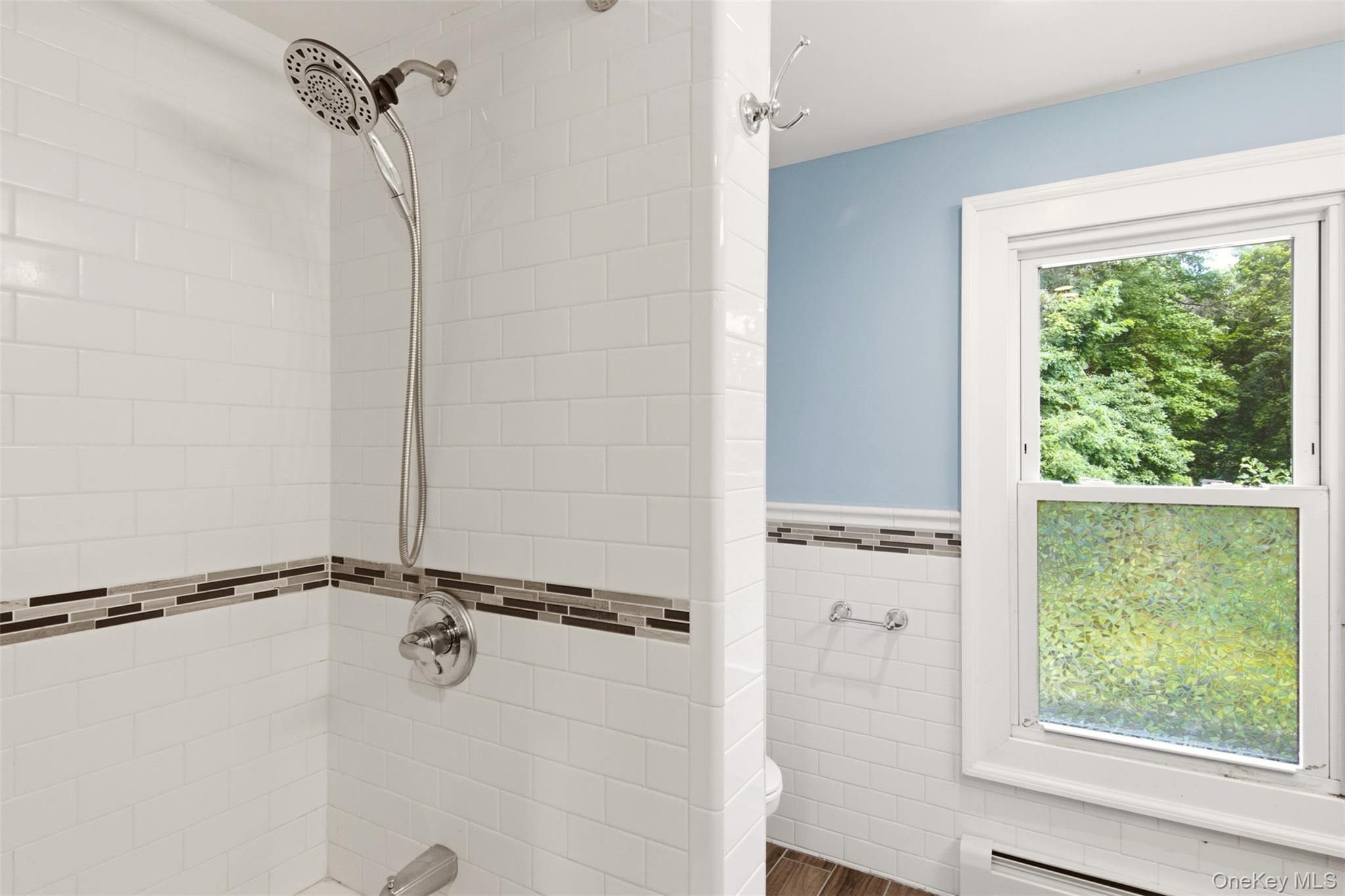 Single Family Ridgeway Avenue  Suffolk County, NY 11733, MLS-1045503-19