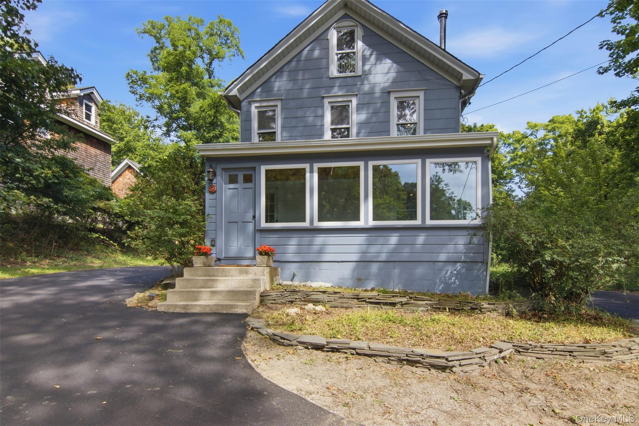 Single Family Ridgeway Avenue  Suffolk County, NY 11733, MLS-1045503-3