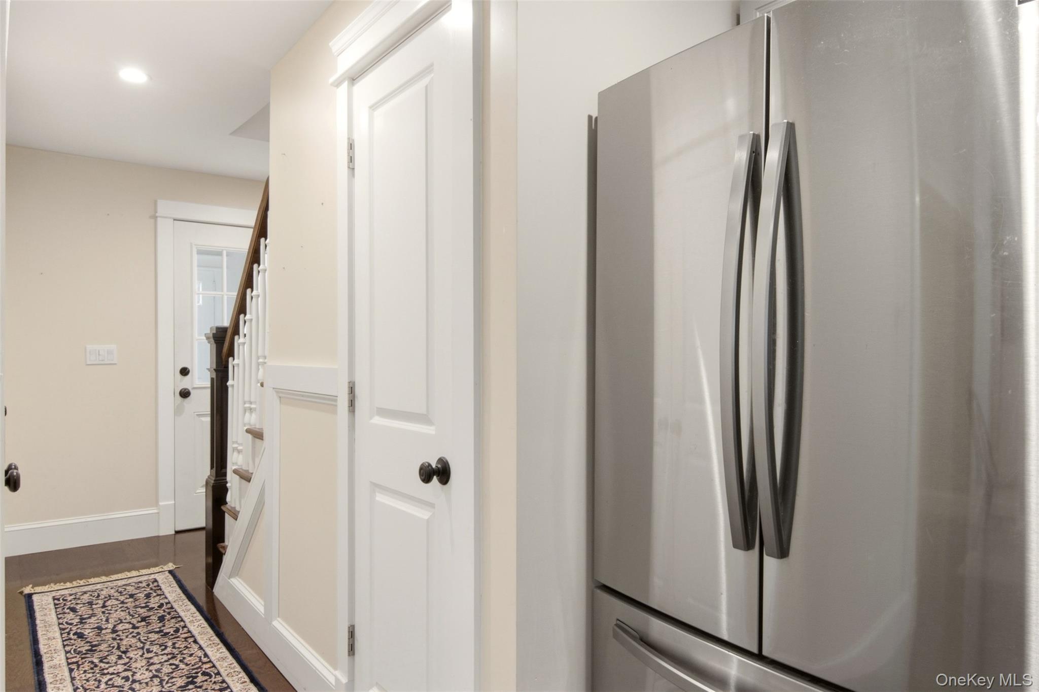 Single Family Ridgeway Avenue  Suffolk County, NY 11733, MLS-1045503-8