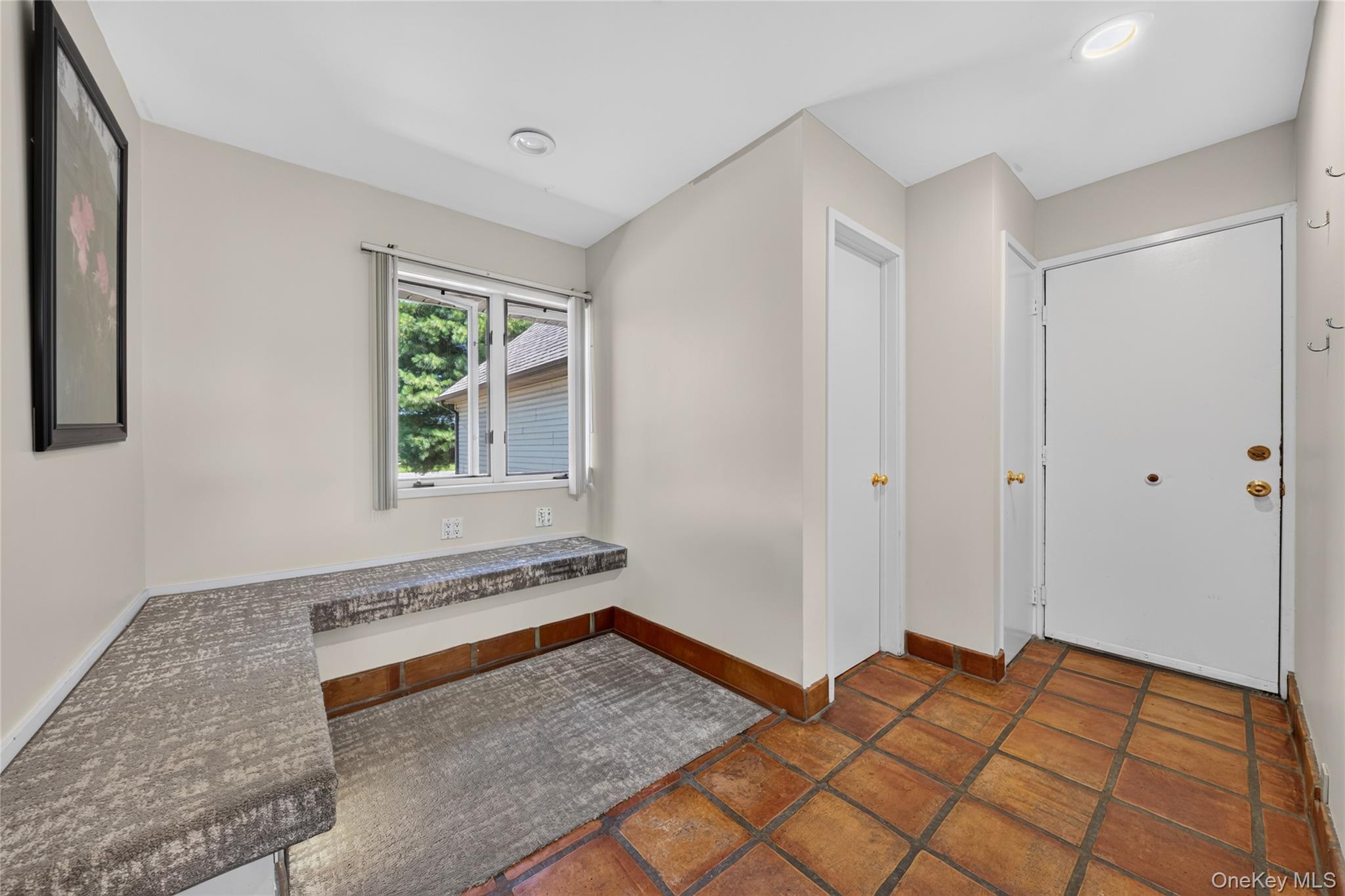 Single Family Deep Hole Road  Suffolk County, NY 11933, MLS-1045509-26