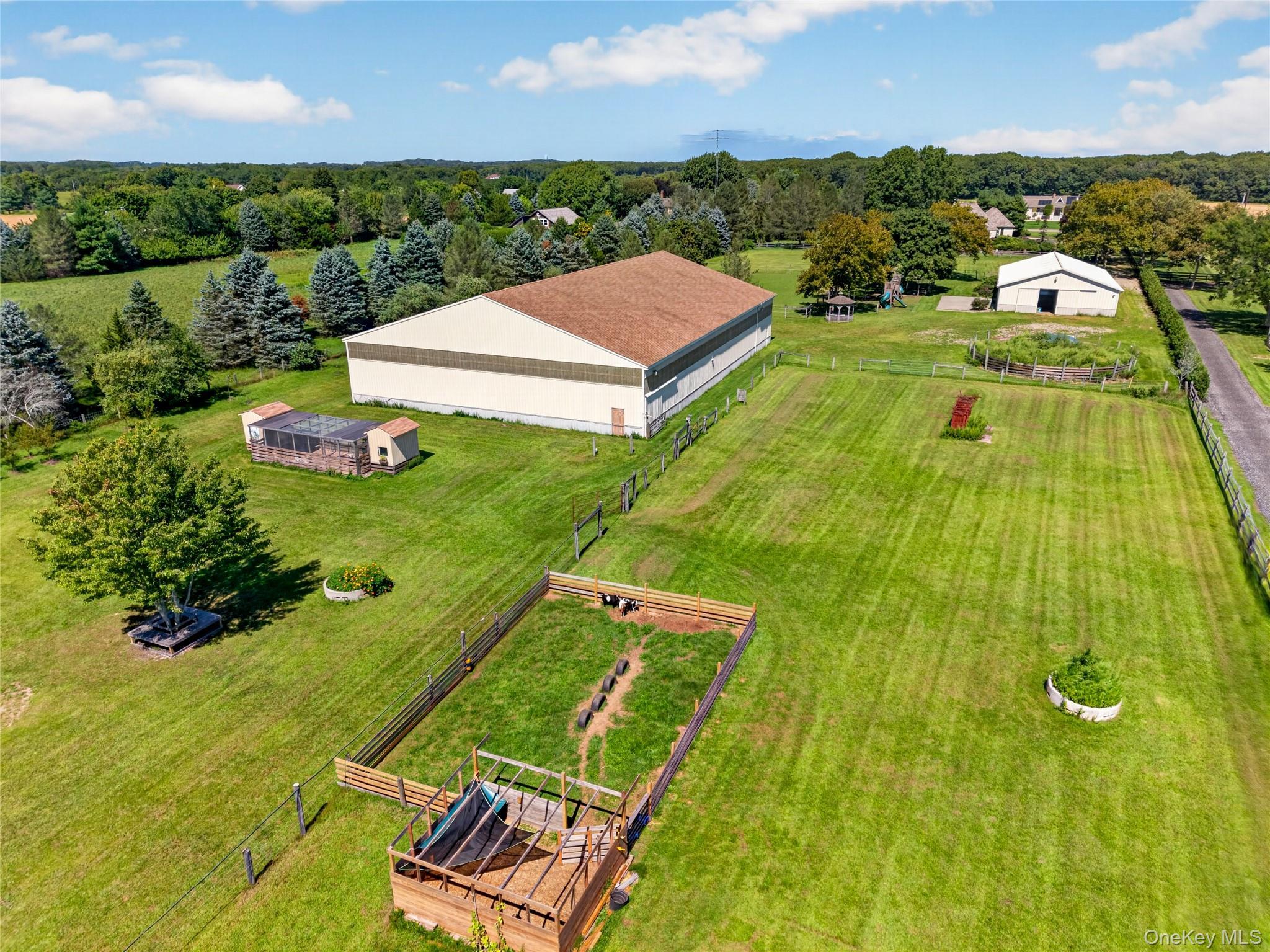 Single Family Deep Hole Road  Suffolk County, NY 11933, MLS-1045509-33