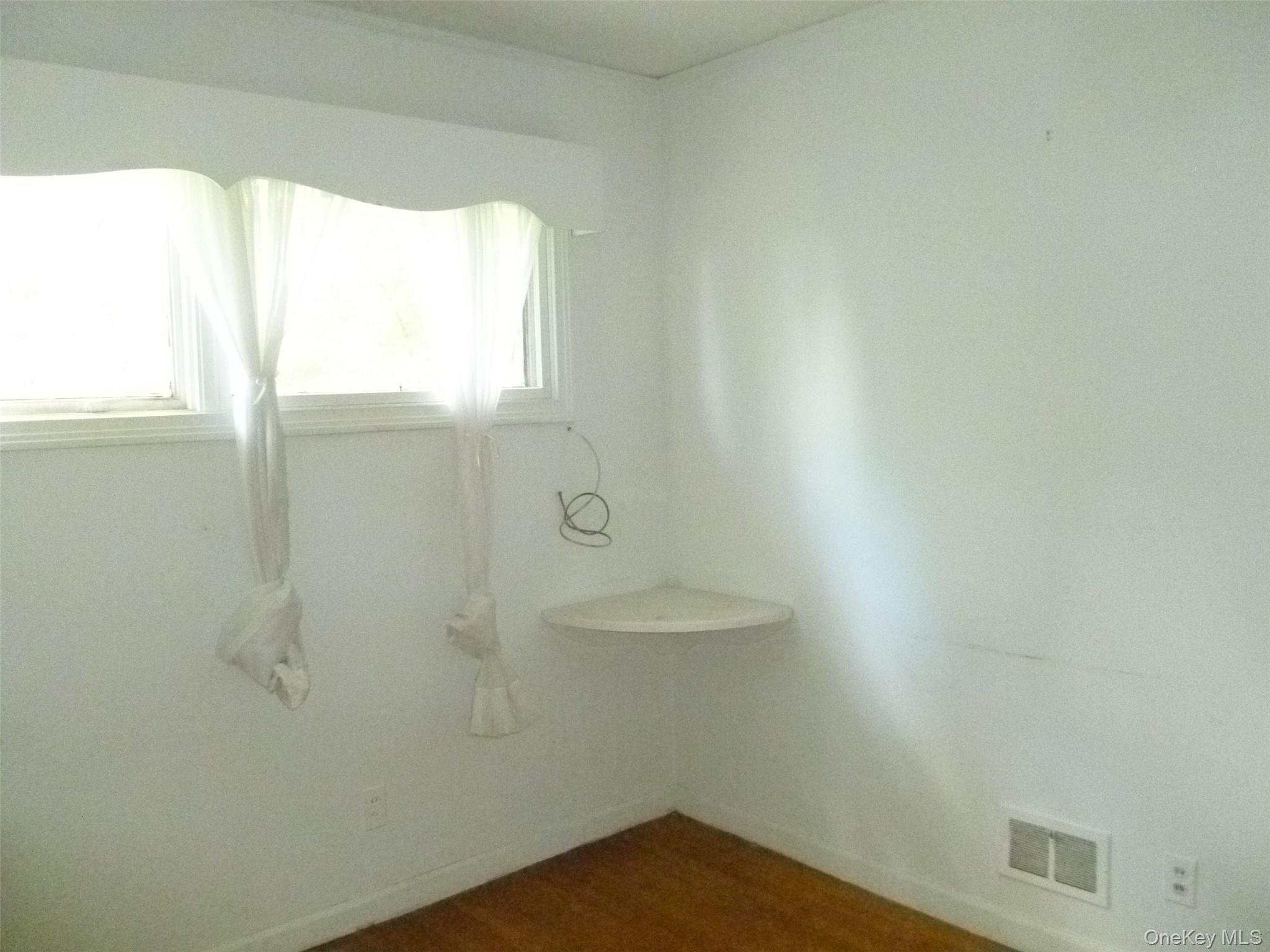 Single Family Chestnut Lane  Orange County, NY 12550, MLS-1045516-29