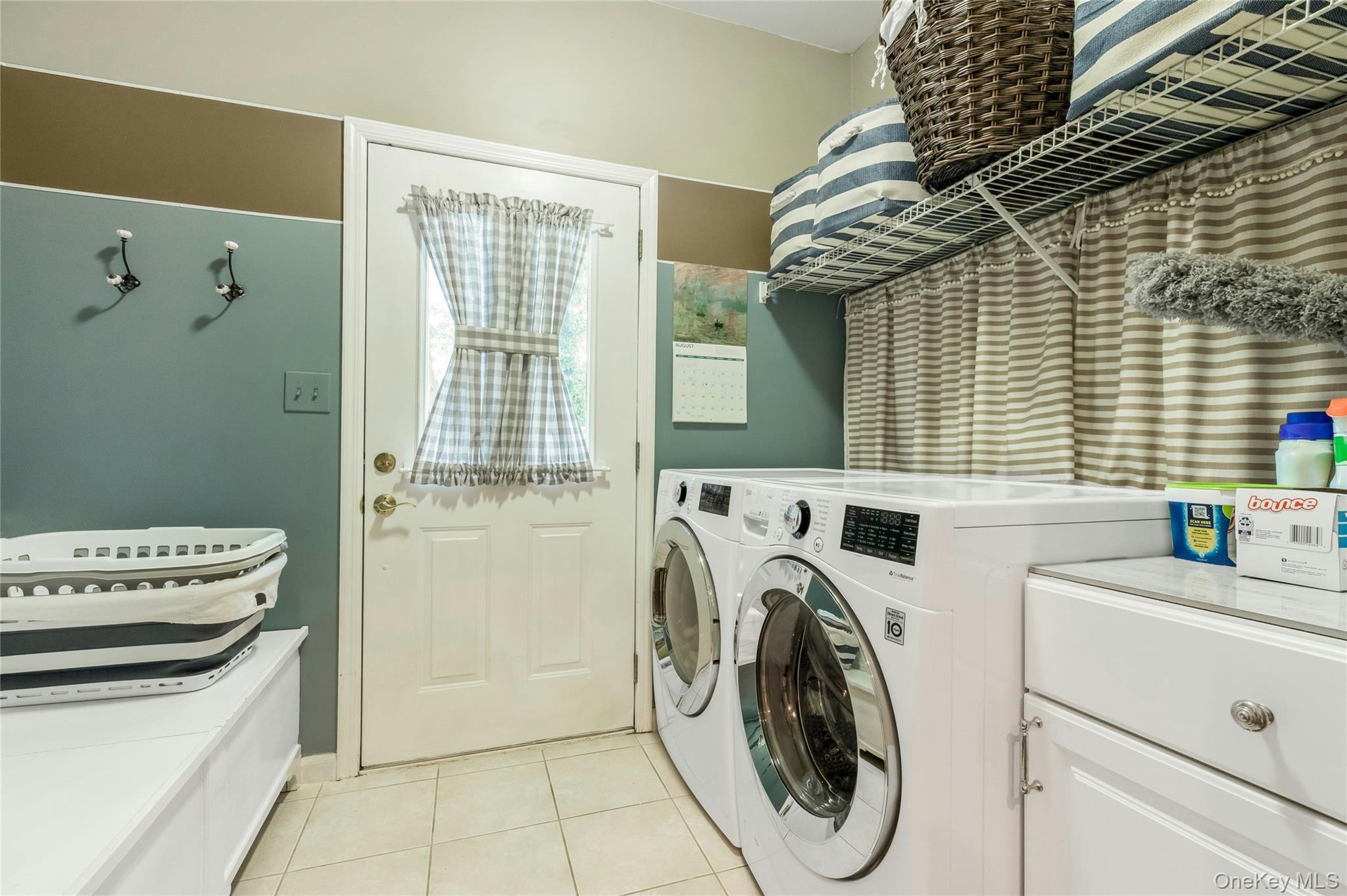 Single Family Cobbler Lane Suffolk County, NY 11733, MLS-1045535-15