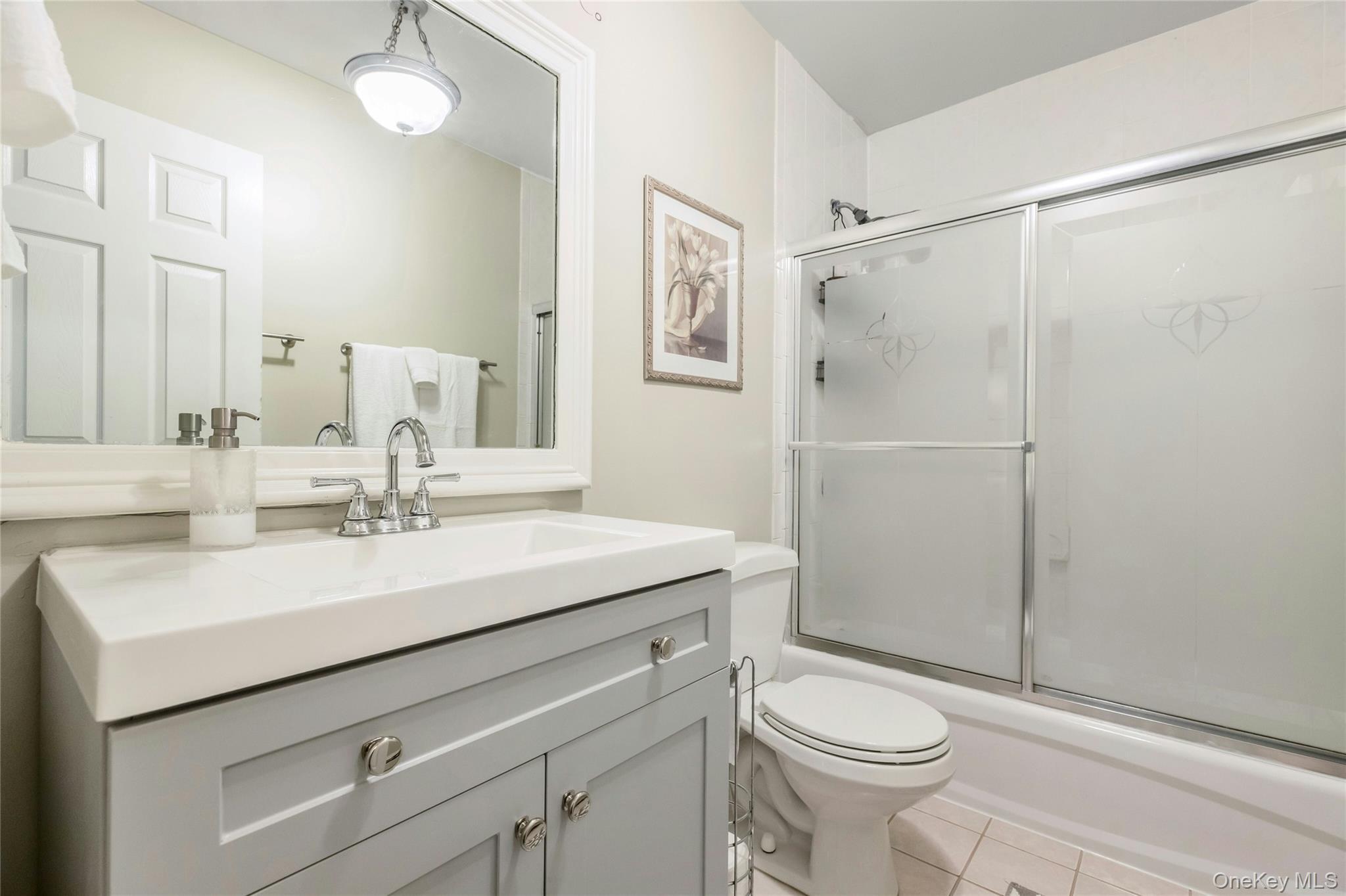Single Family Cobbler Lane Suffolk County, NY 11733, MLS-1045535-23